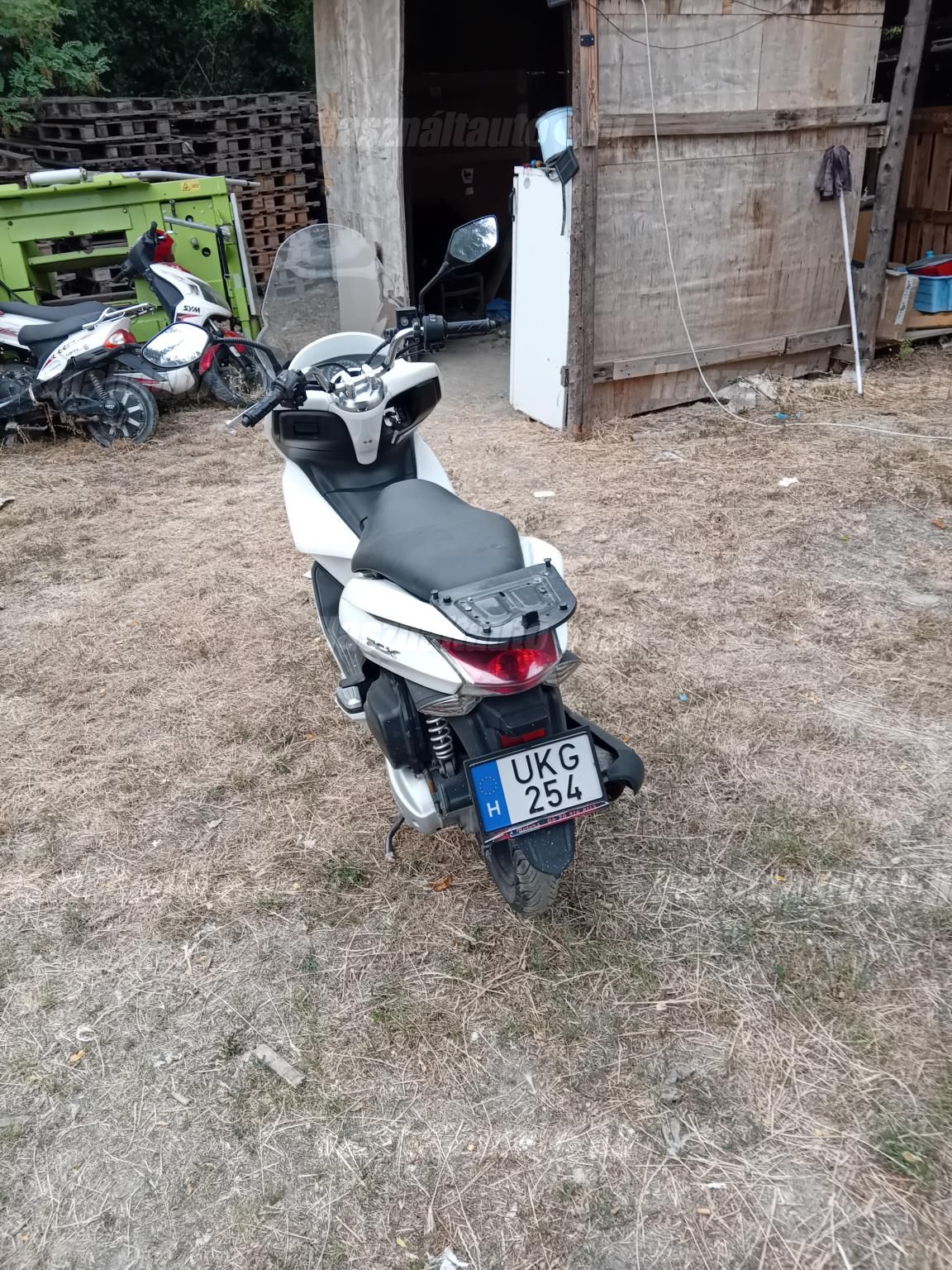 HONDA PCX 125 2011/8 - 1