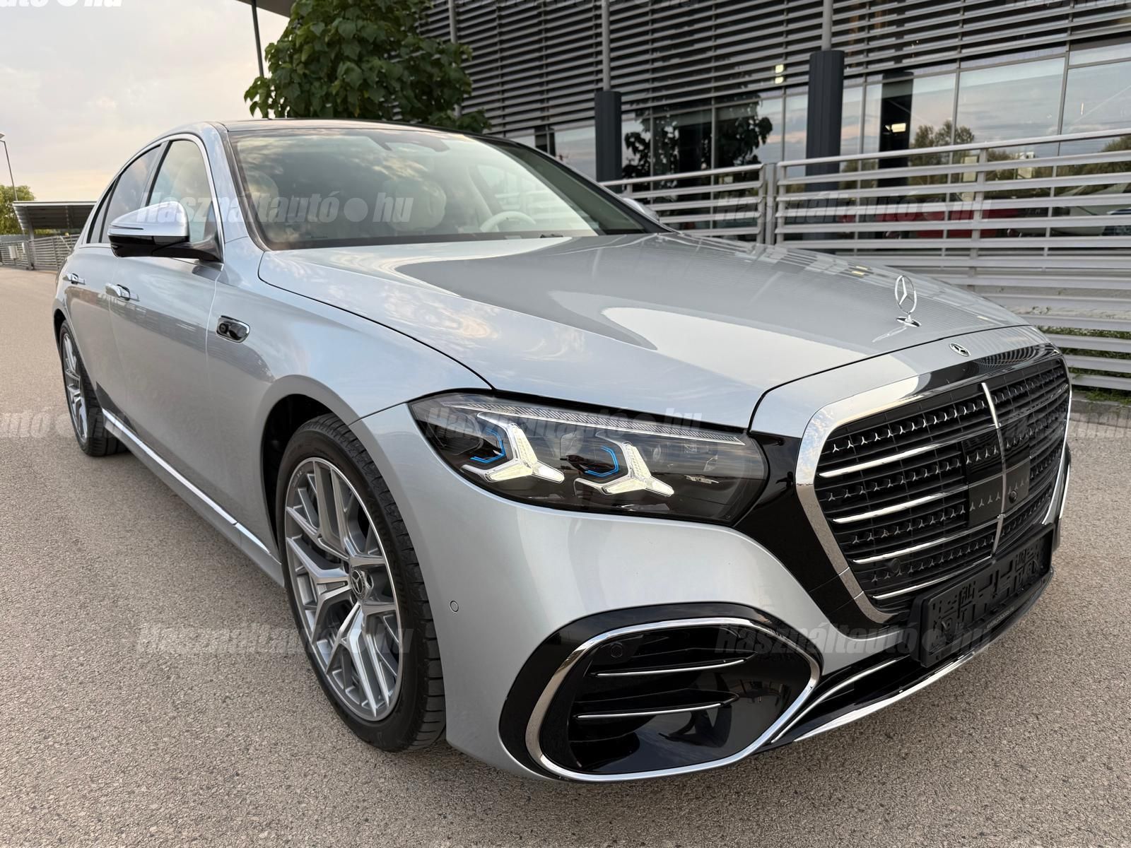 MERCEDES-BENZ S 350 2026/7 - 1