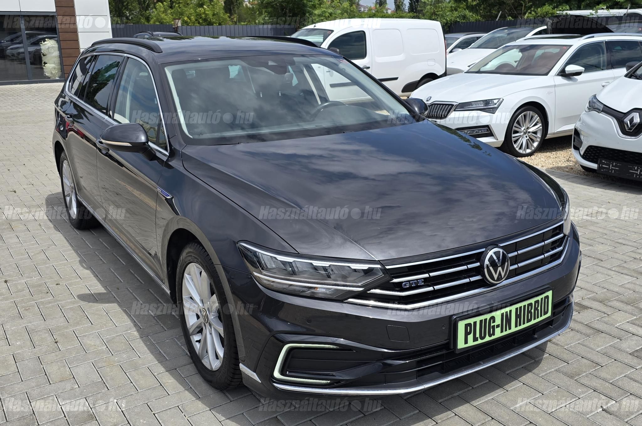 VOLKSWAGEN PASSAT VIII 2022/1 - 1