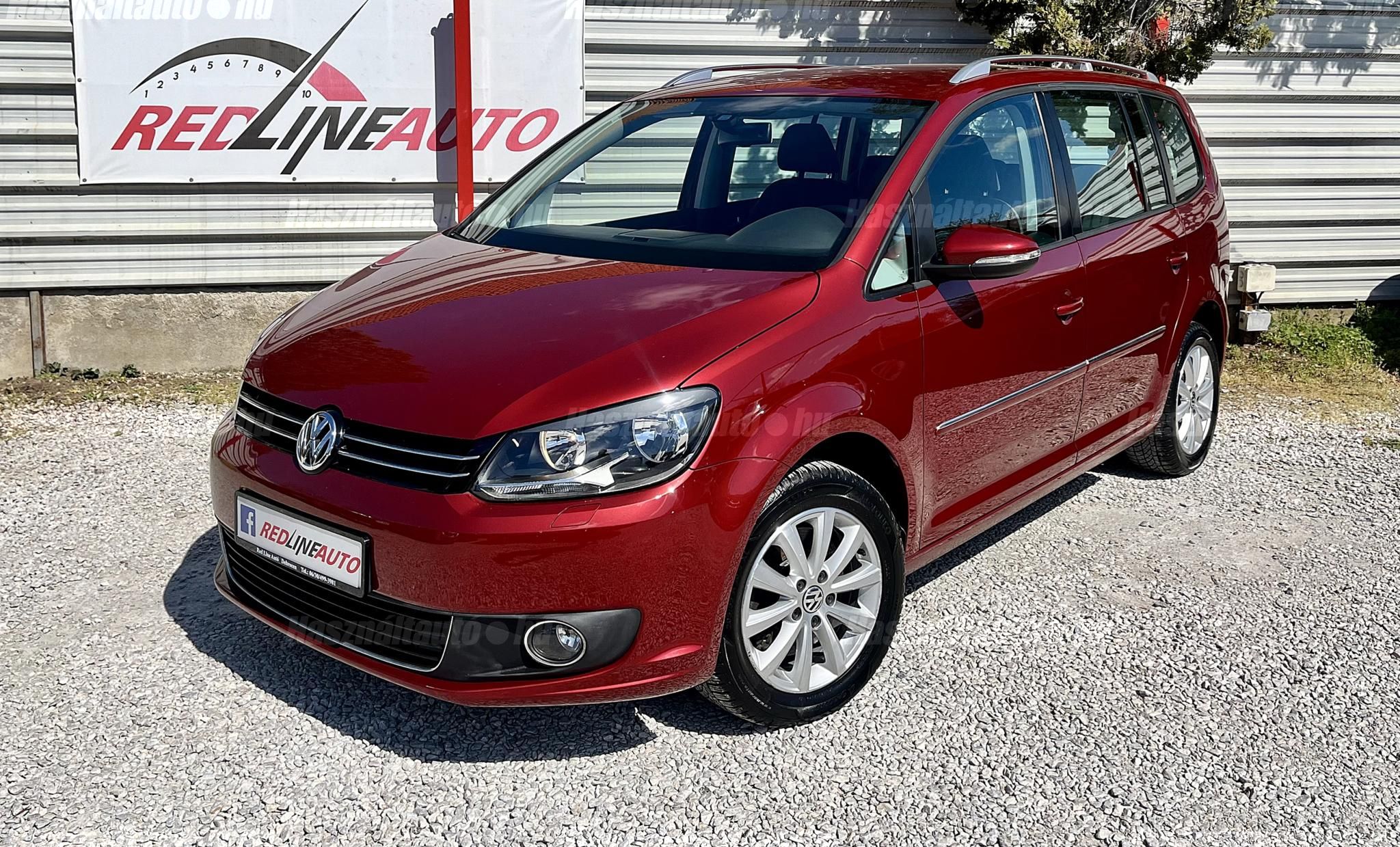 VOLKSWAGEN TOURAN 2011/4 - 1