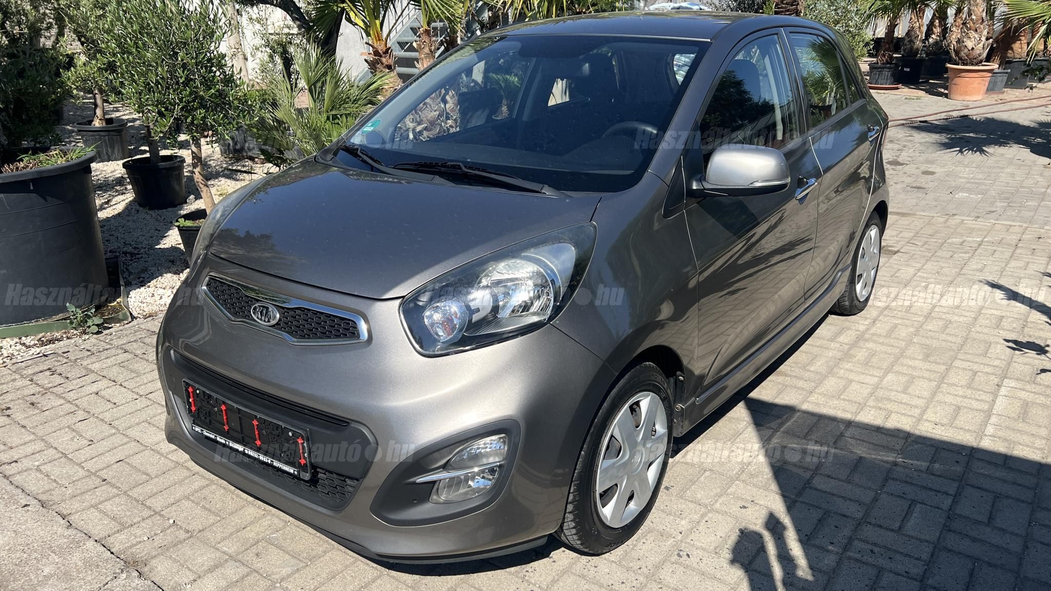 KIA PICANTO 2012/3 - 1