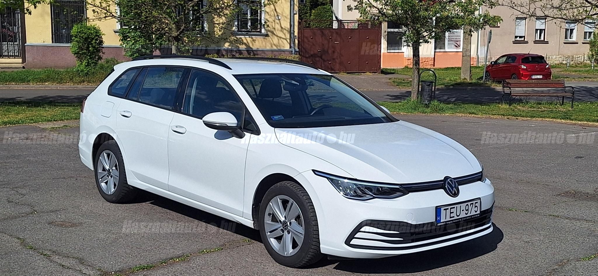 VOLKSWAGEN GOLF VIII 2022/4 - 1