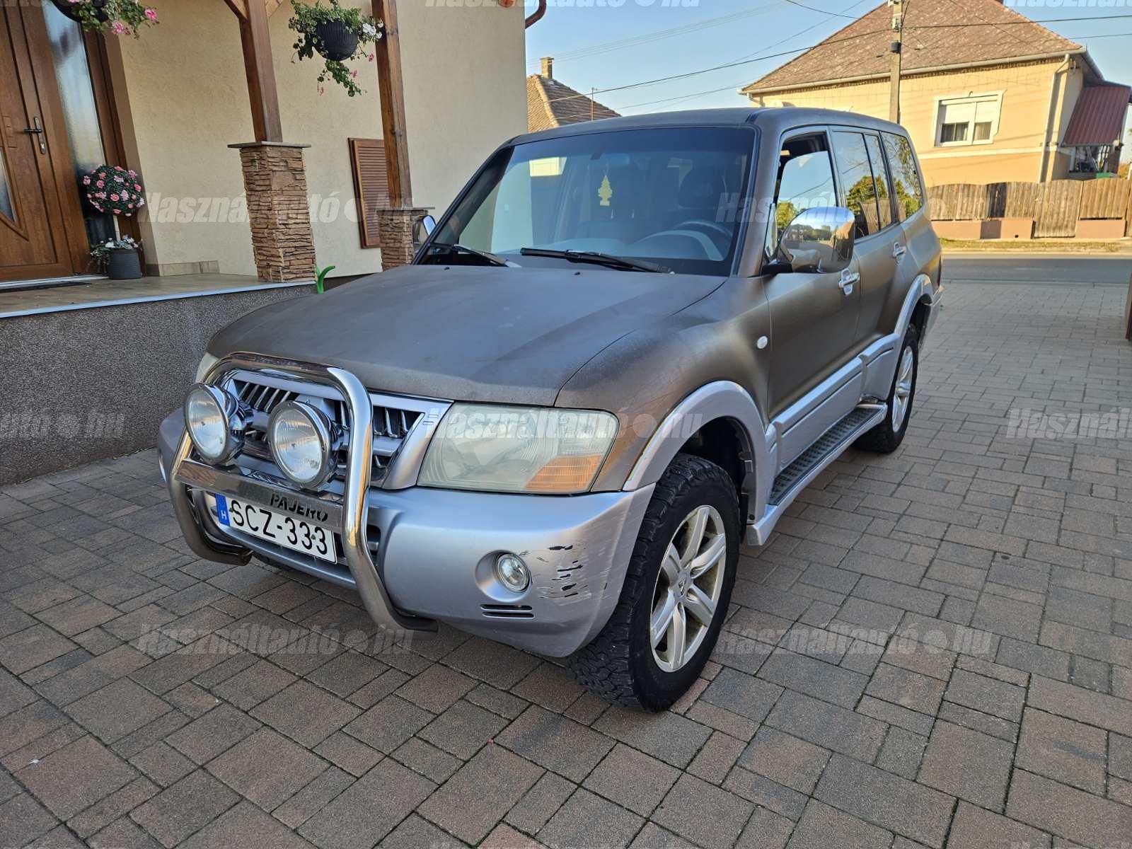 MITSUBISHI PAJERO 2004/5 - 1