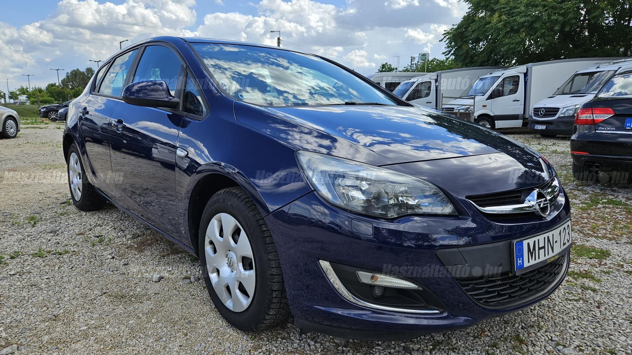 OPEL ASTRA J 2013 - 1