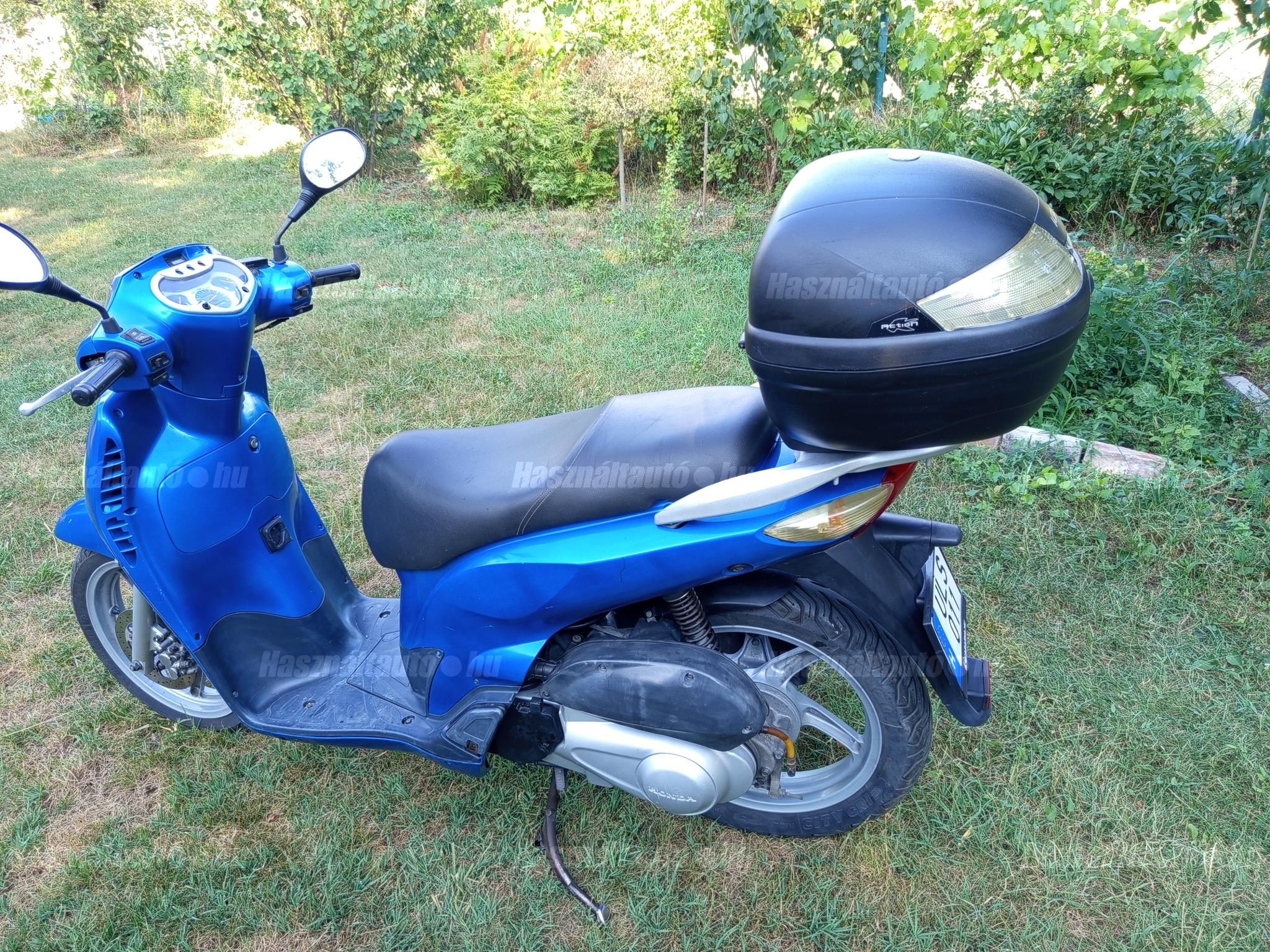 HONDA SH 150 2004/11 - 1