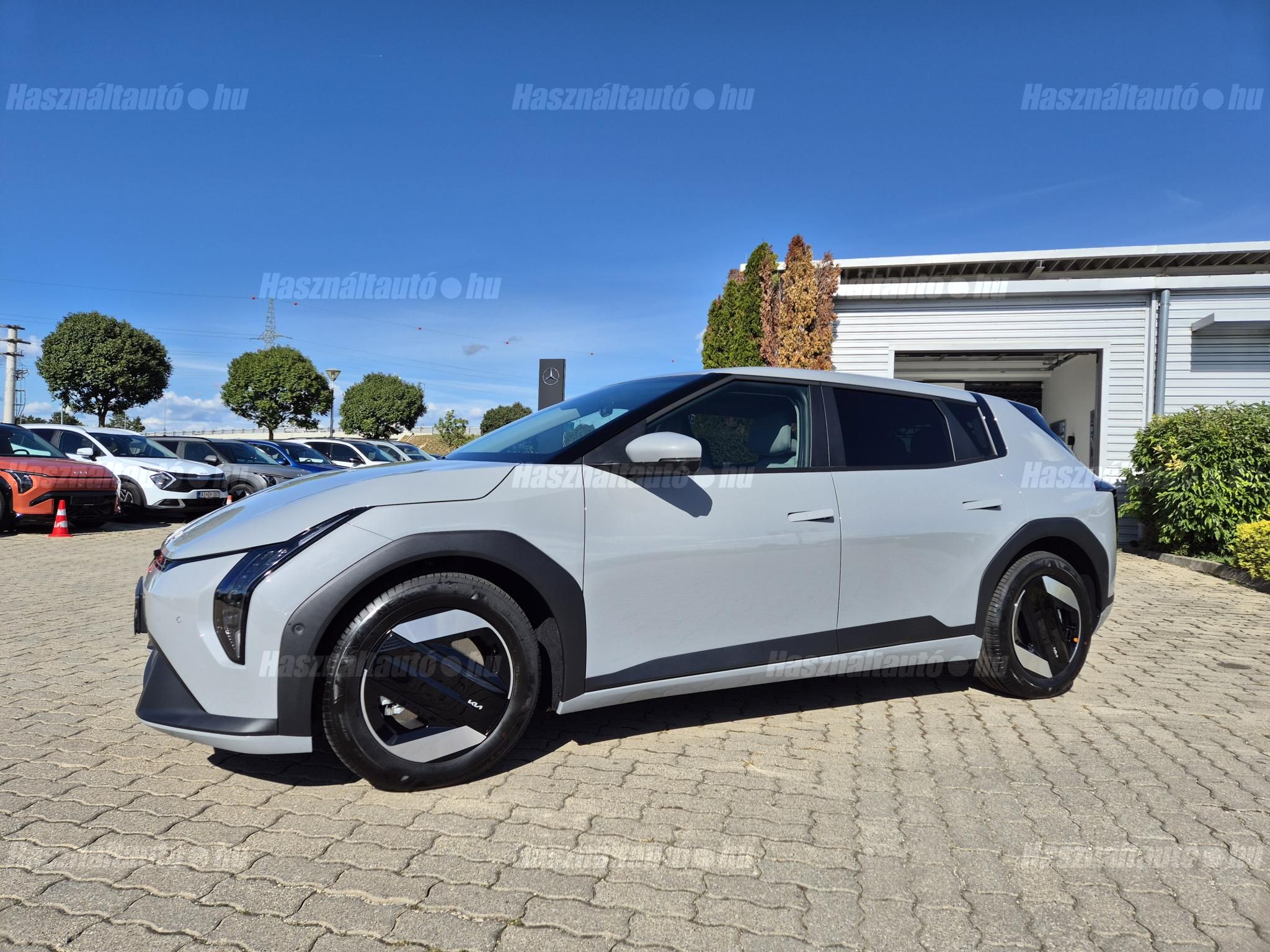KIA EV4 2025 - 1