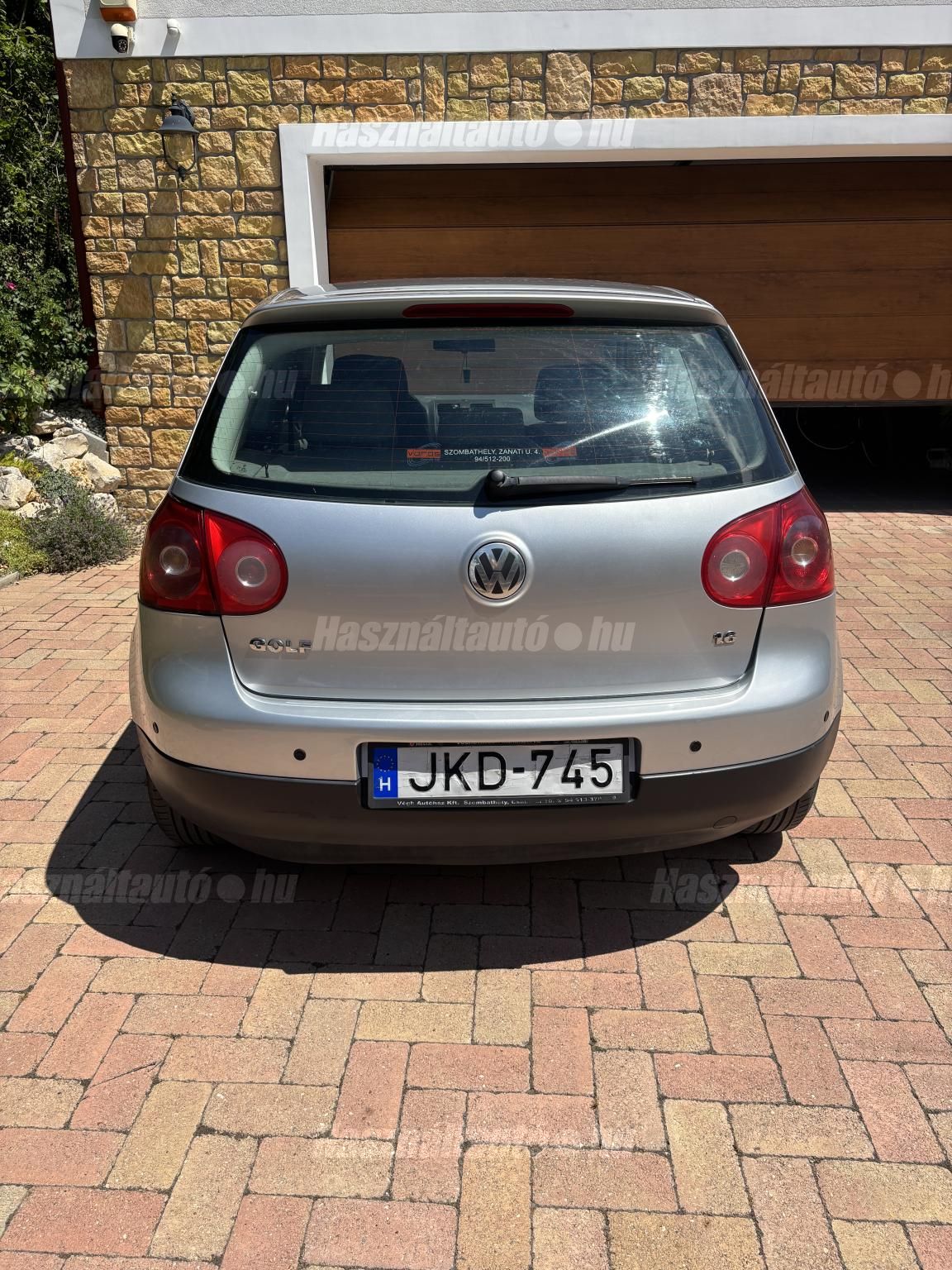 VOLKSWAGEN GOLF V 2004/10 - 1