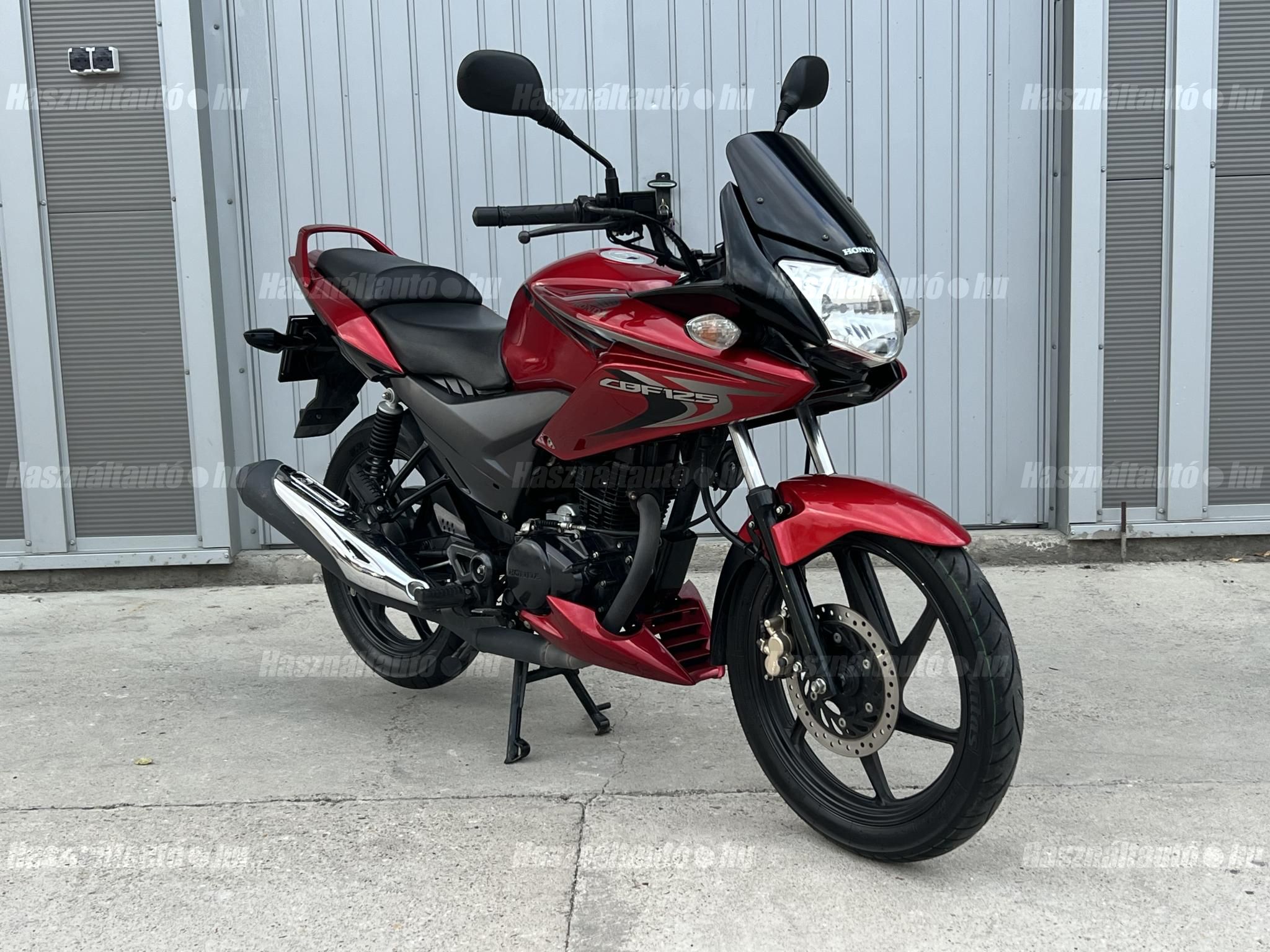 HONDA CBF 125 2014/5 - 1
