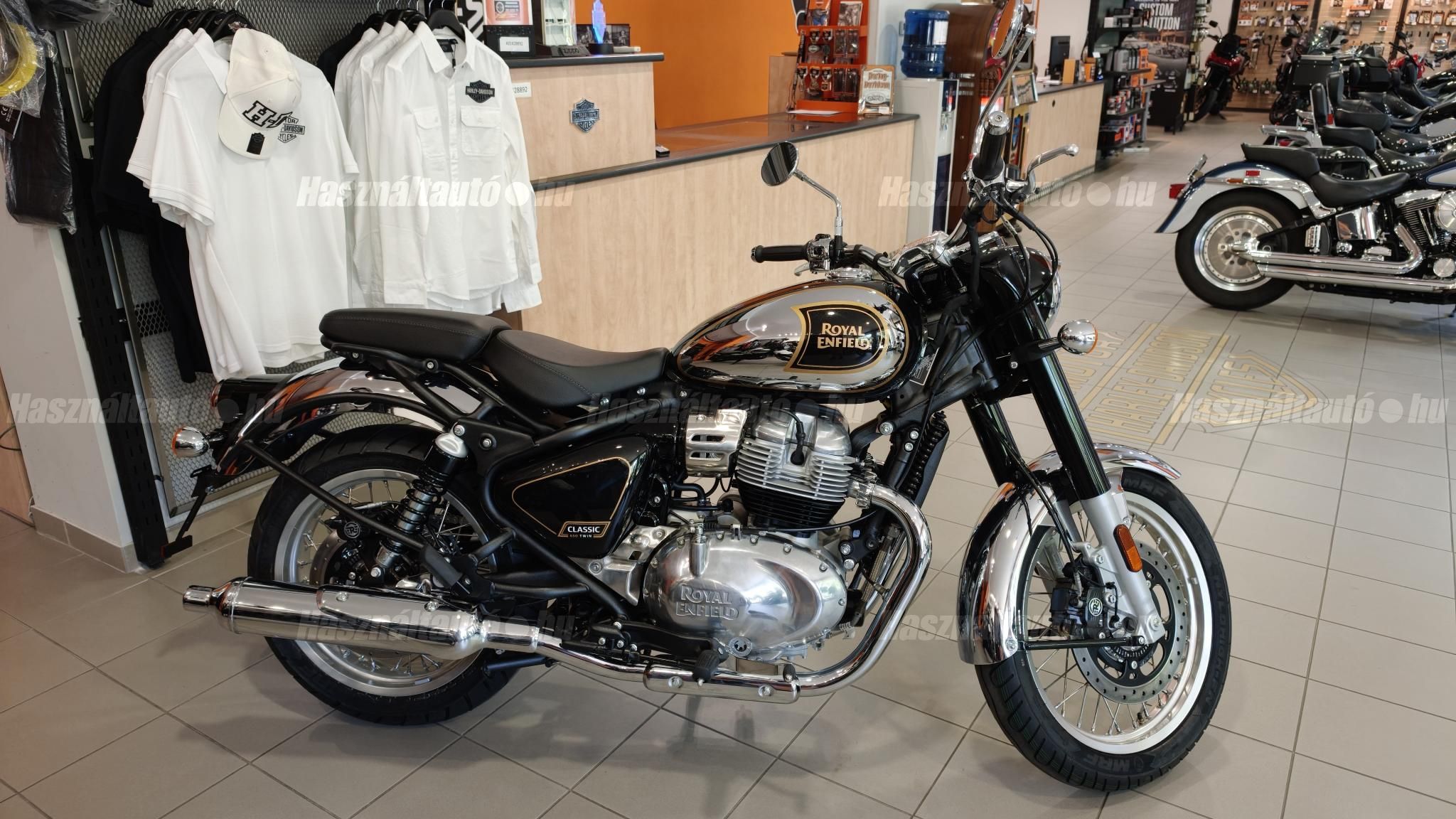 ROYAL ENFIELD CLASSIC 650 2026/6 - 1