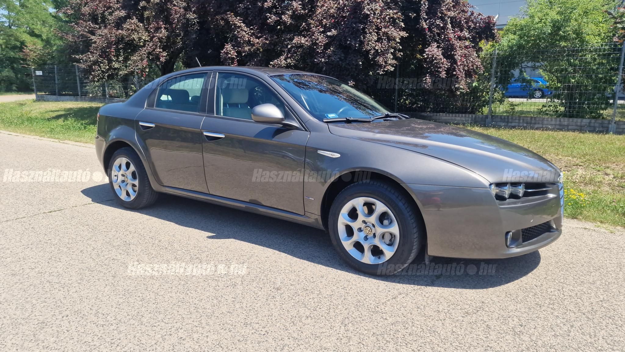 ALFA ROMEO 159 2010/2 - 1