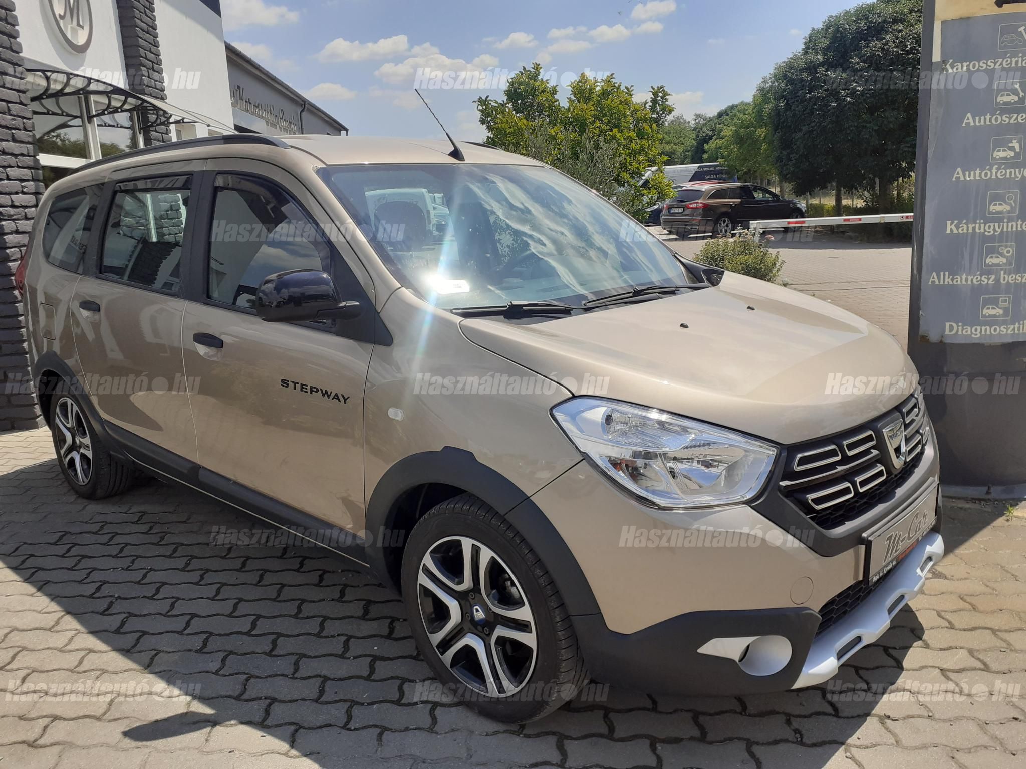 DACIA LODGY 2021/3 - 1