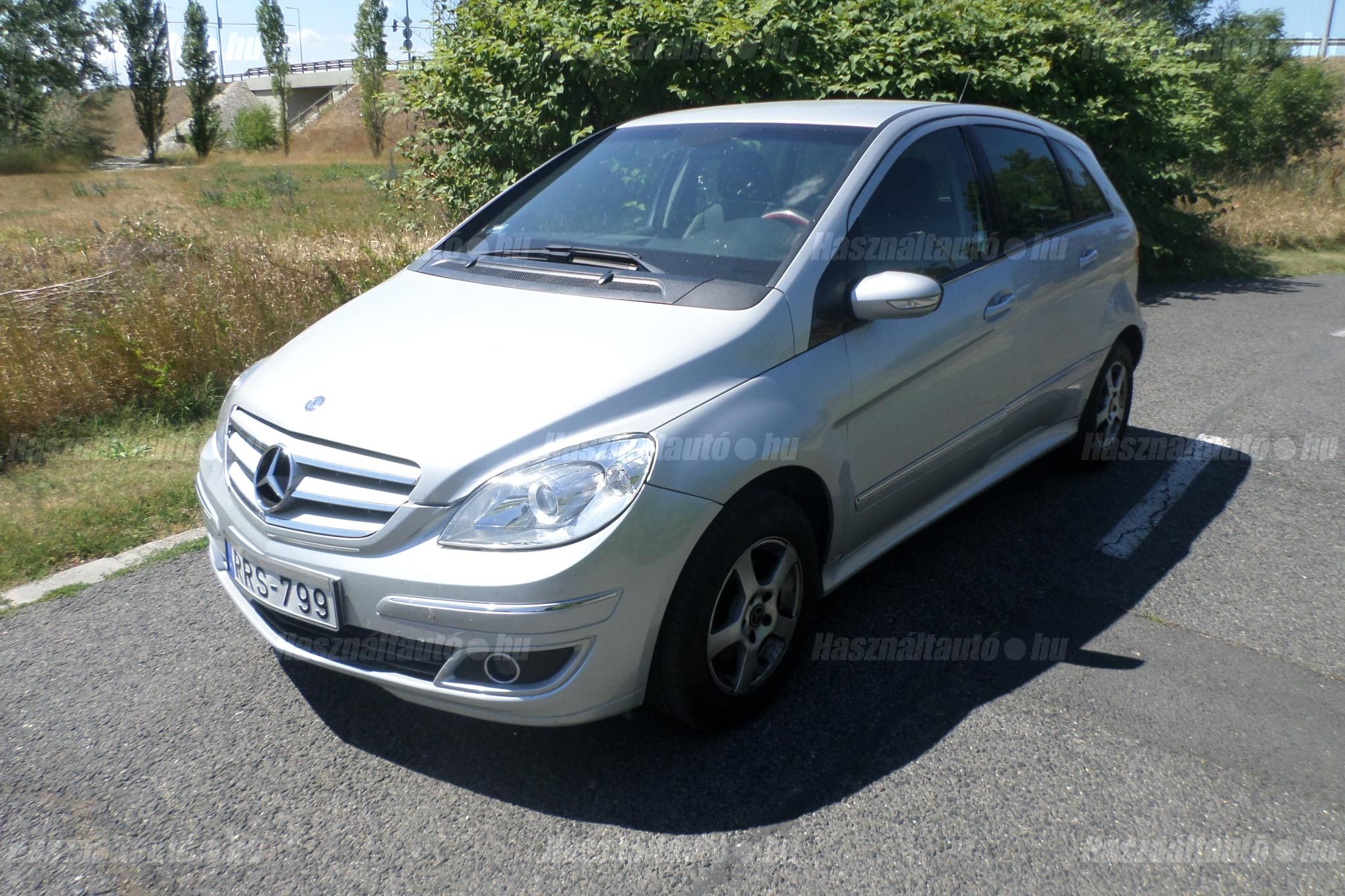 MERCEDES-BENZ B-OSZTÁLY 2008/8 - 1