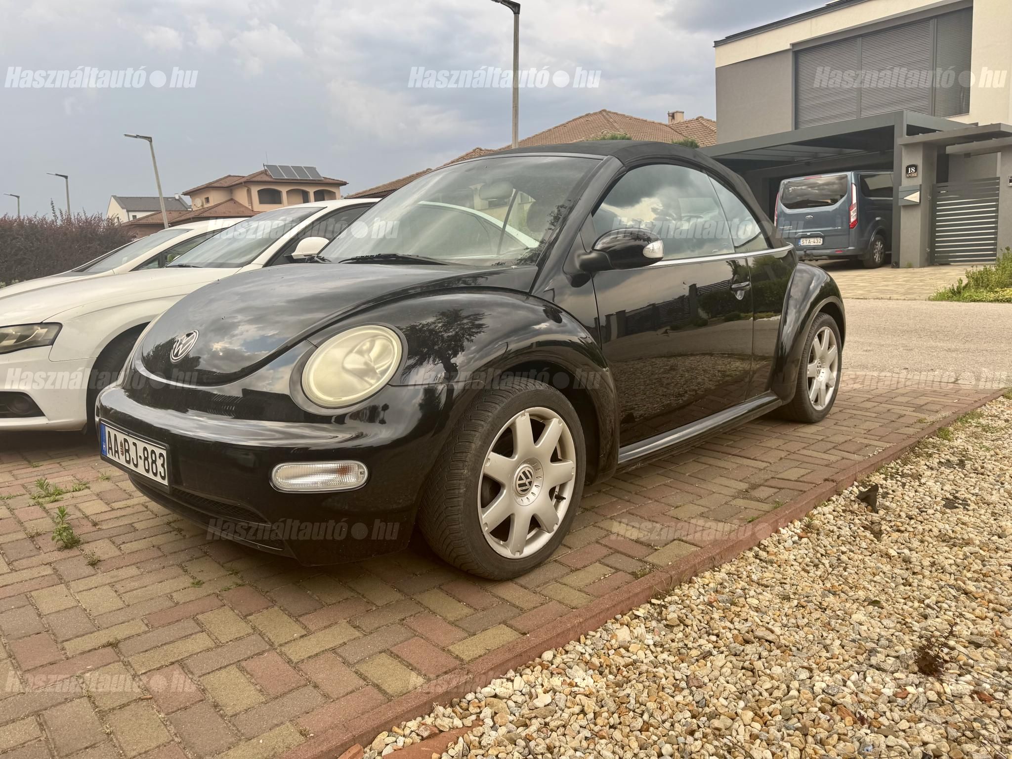 VOLKSWAGEN NEW BEETLE 2006/2 - 1