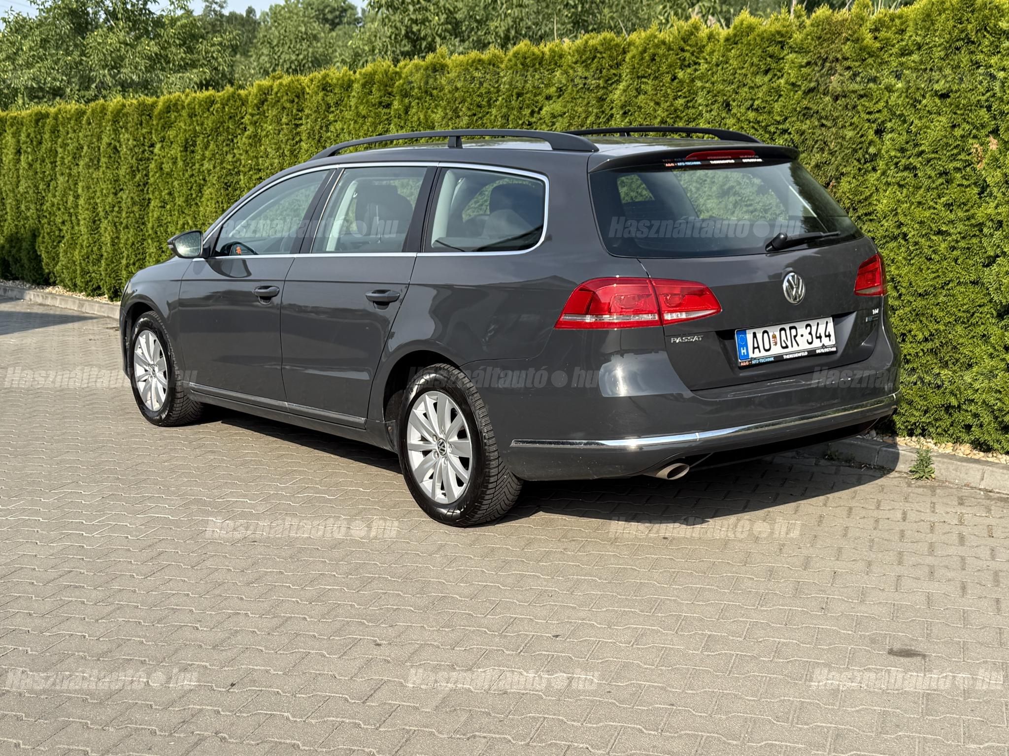 VOLKSWAGEN PASSAT VII 2011/9 - 1
