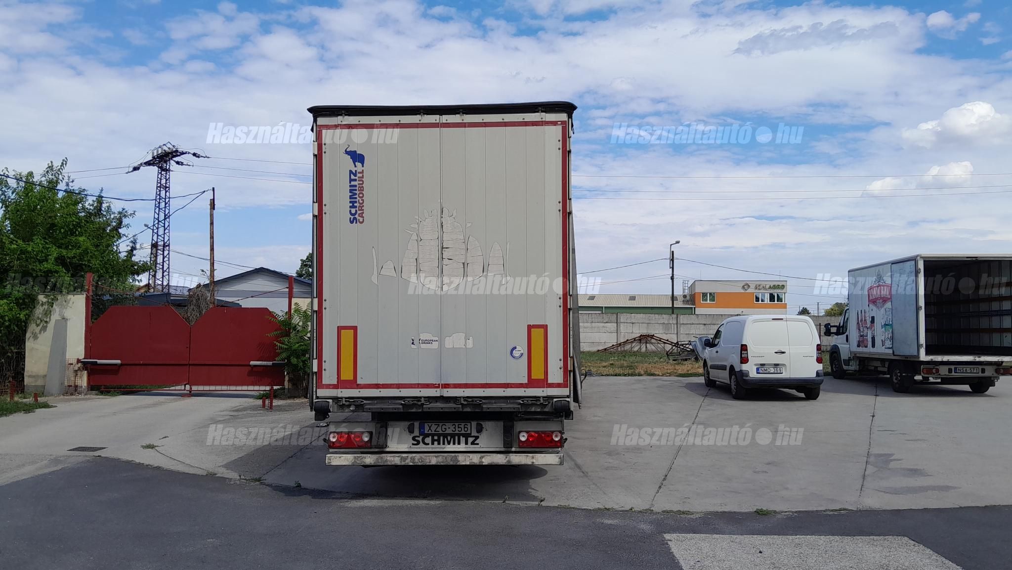 IVECO 2010 - 1
