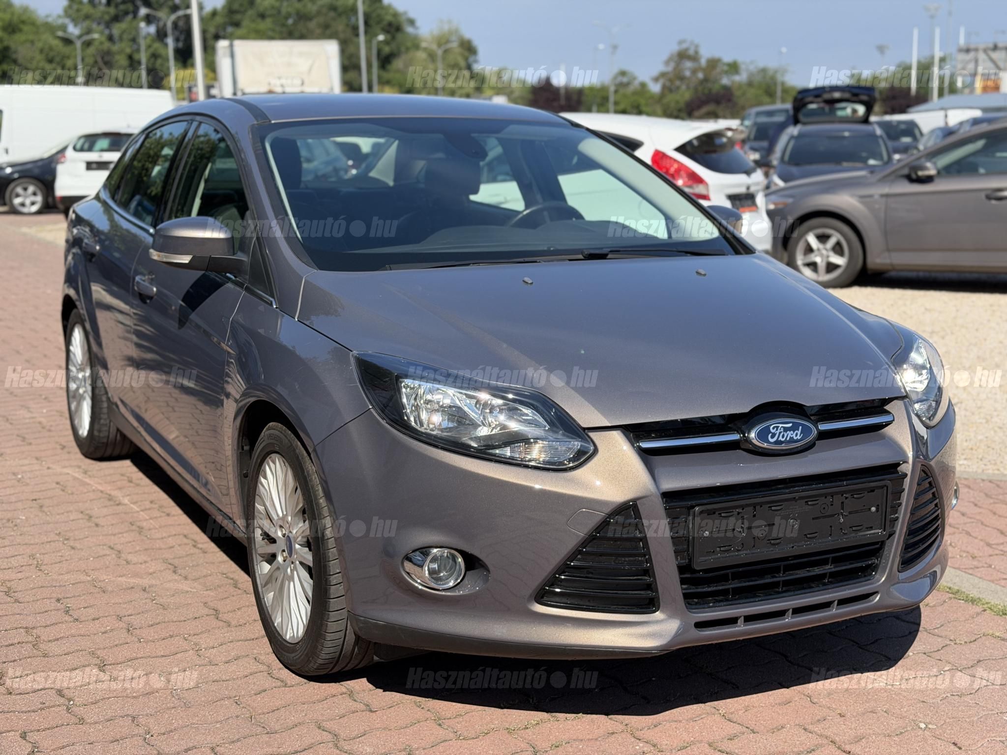 FORD FOCUS 2011/11 - 1
