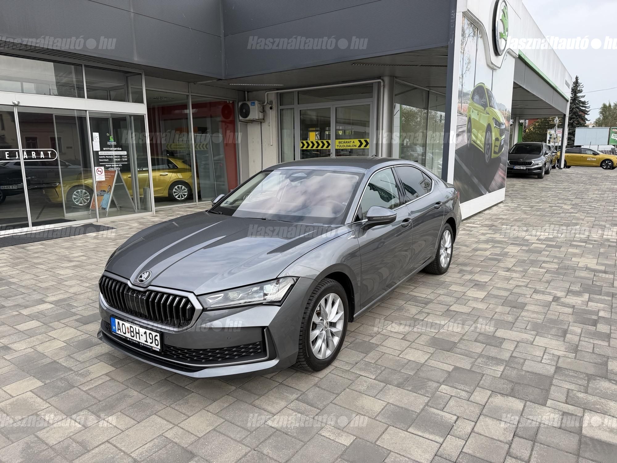 SKODA SUPERB 2025/4 - 1