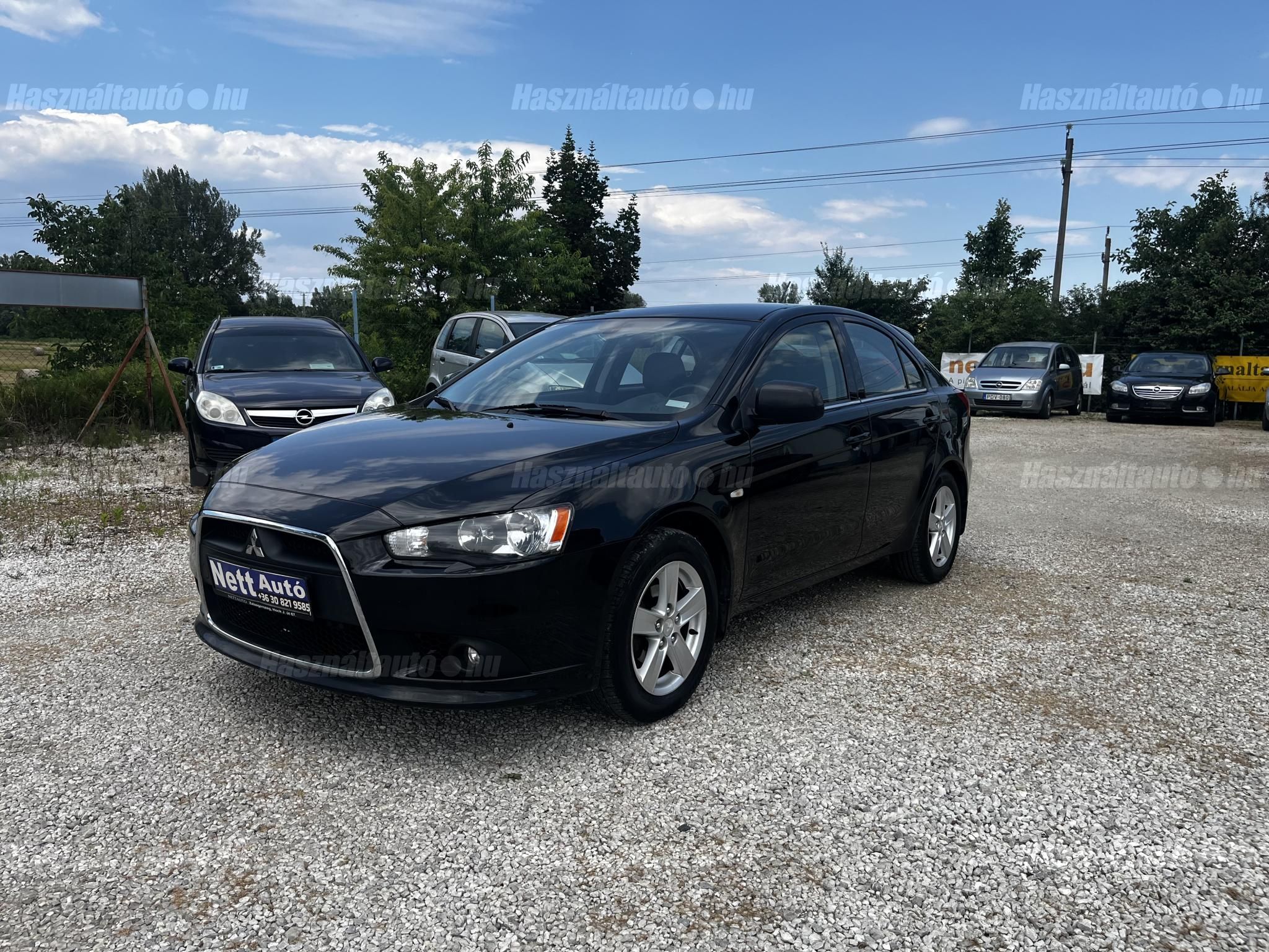 MITSUBISHI LANCER 2010/4 - 1