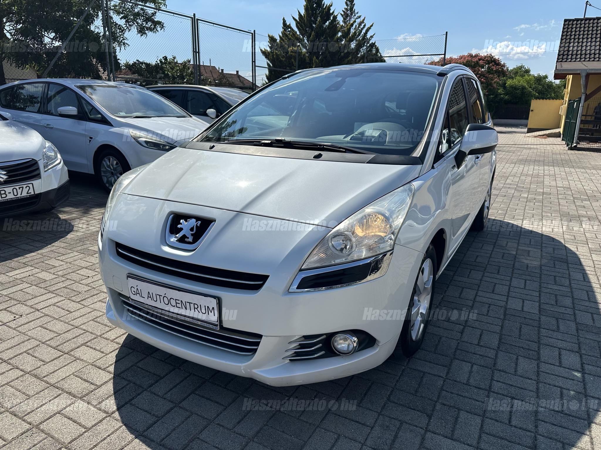 PEUGEOT 5008 2012/5 - 1