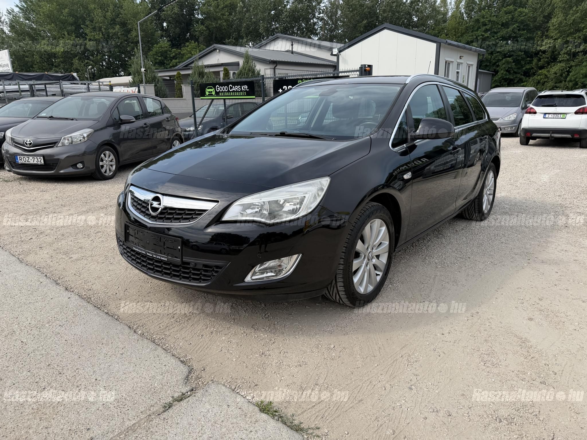 OPEL ASTRA J 2011/7 - 1