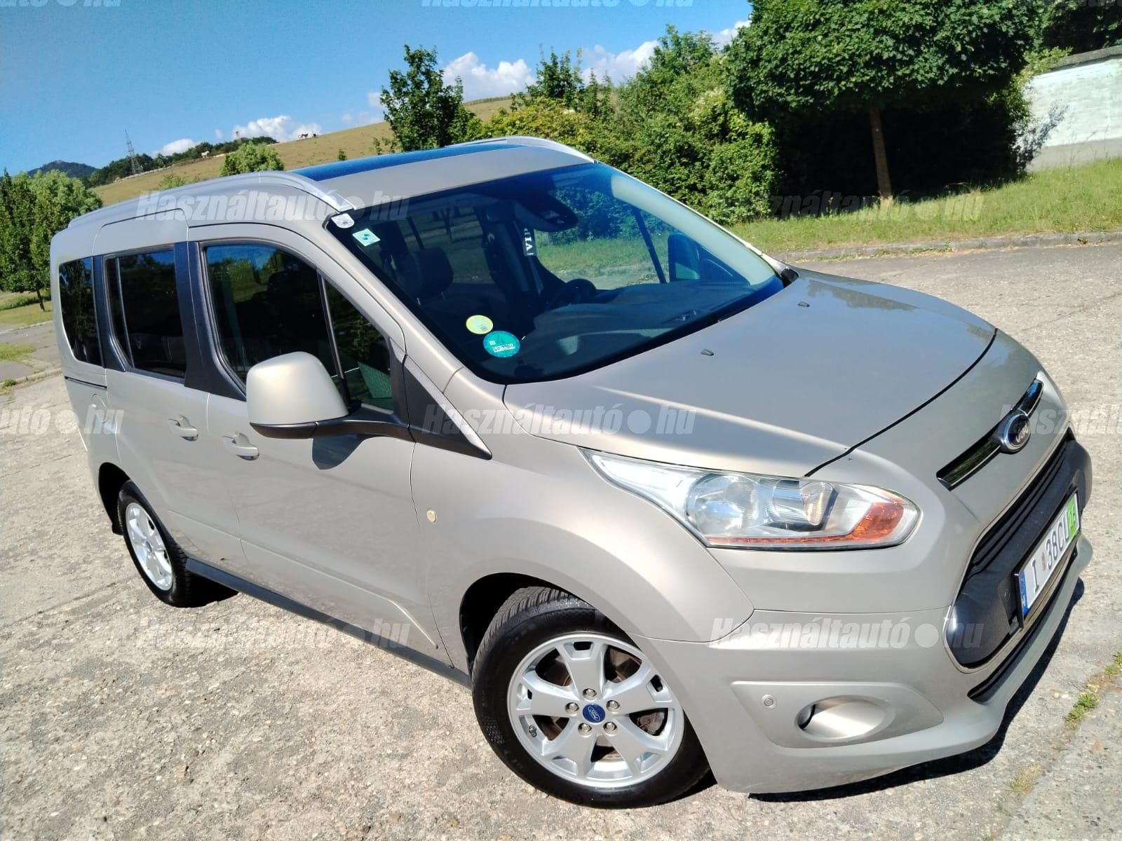 FORD TOURNEO 2014/4 - 1