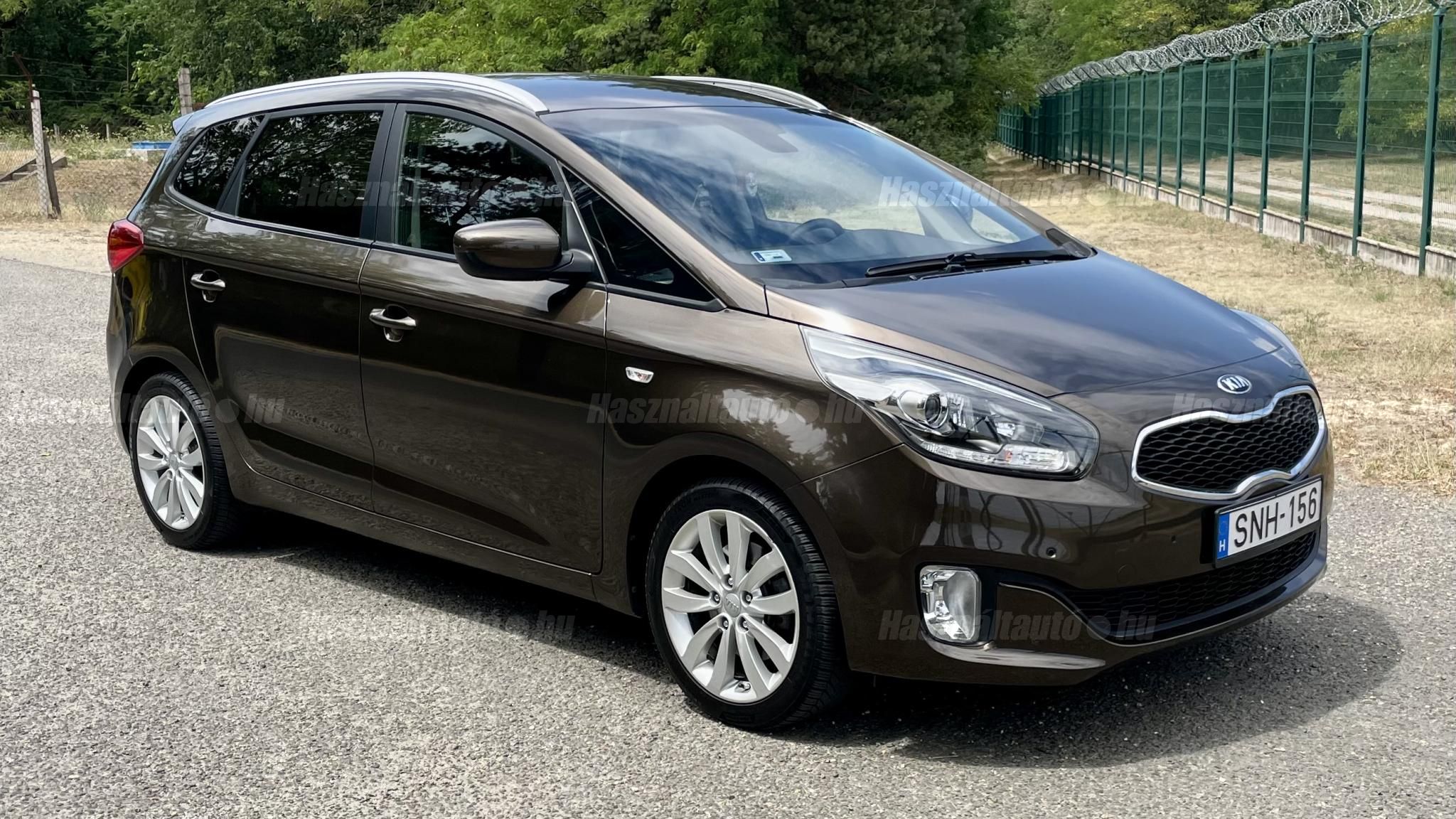 KIA CARENS 2015/10 - 1