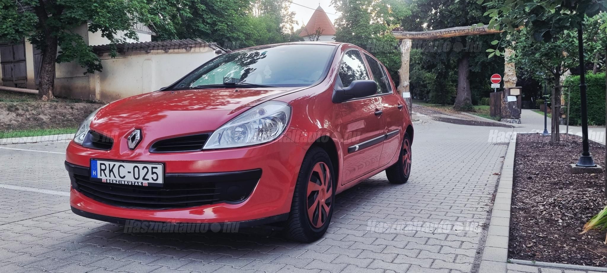 RENAULT CLIO 2007 - 1