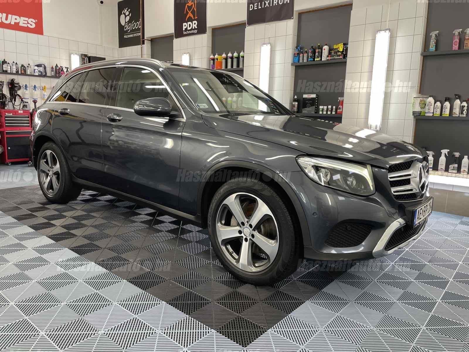 MERCEDES-BENZ GLC 220 2016/5 - 1