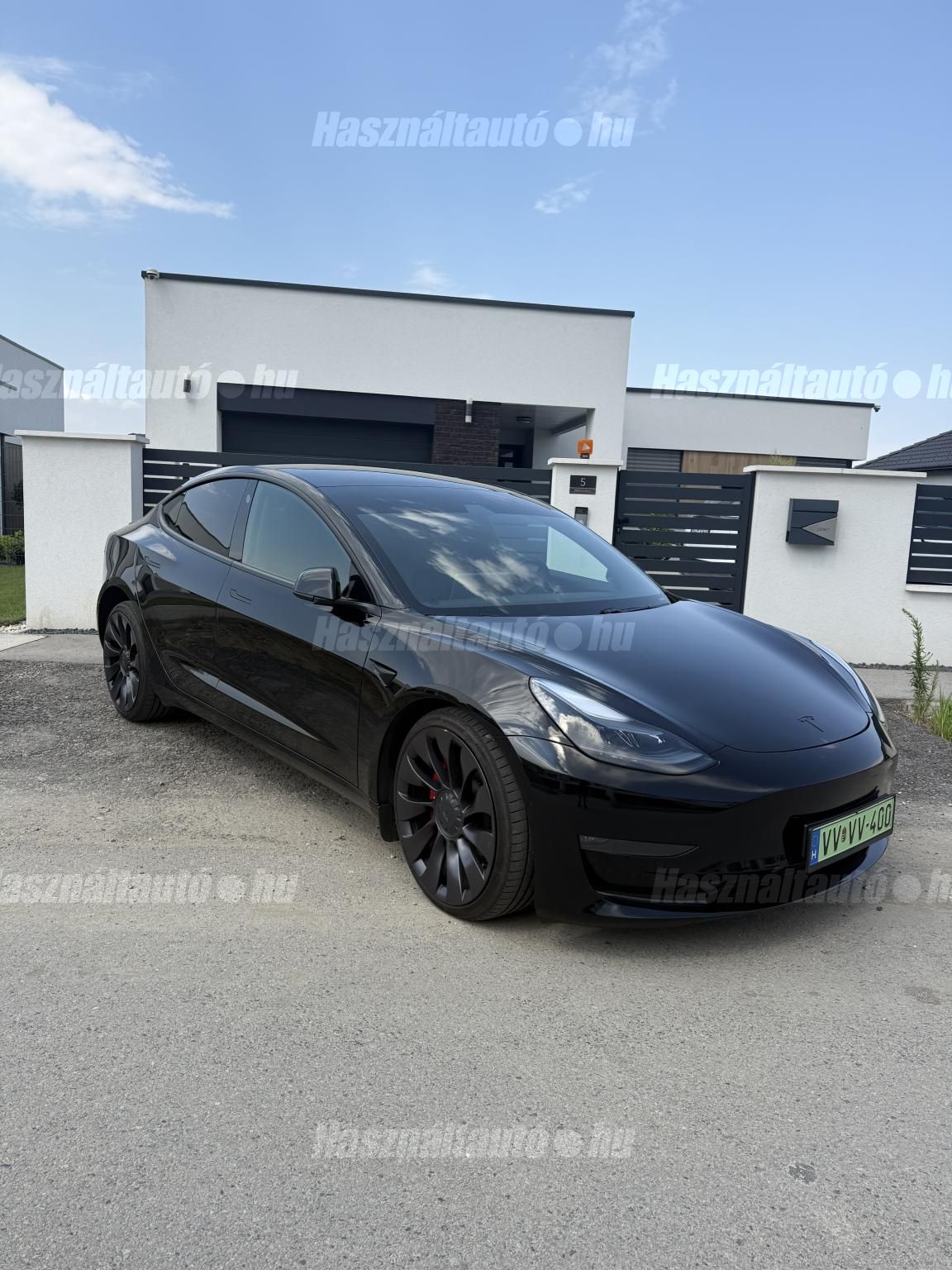 TESLA MODEL 3 2021/2 - 1