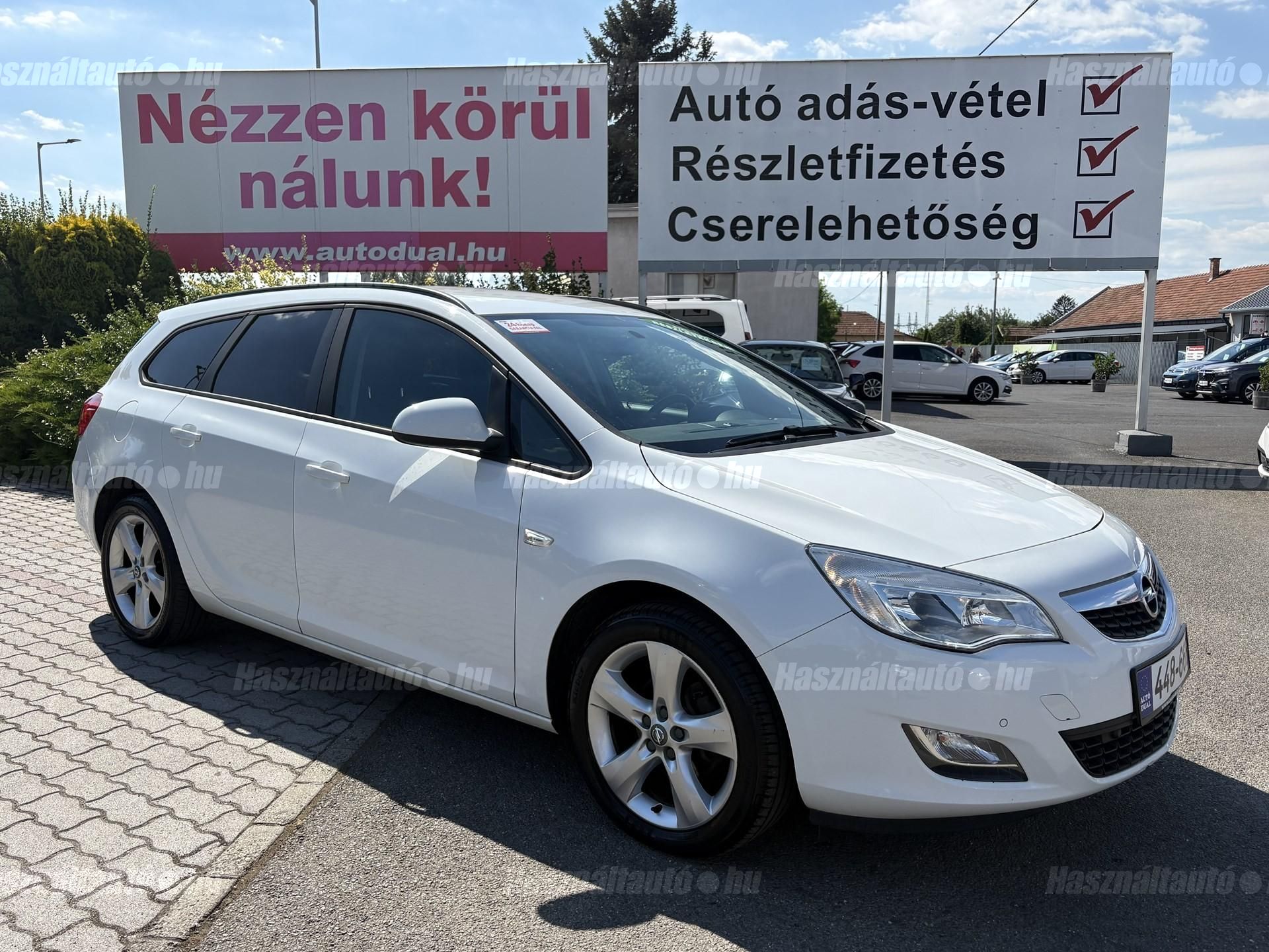 OPEL ASTRA J 2011/1 - 1