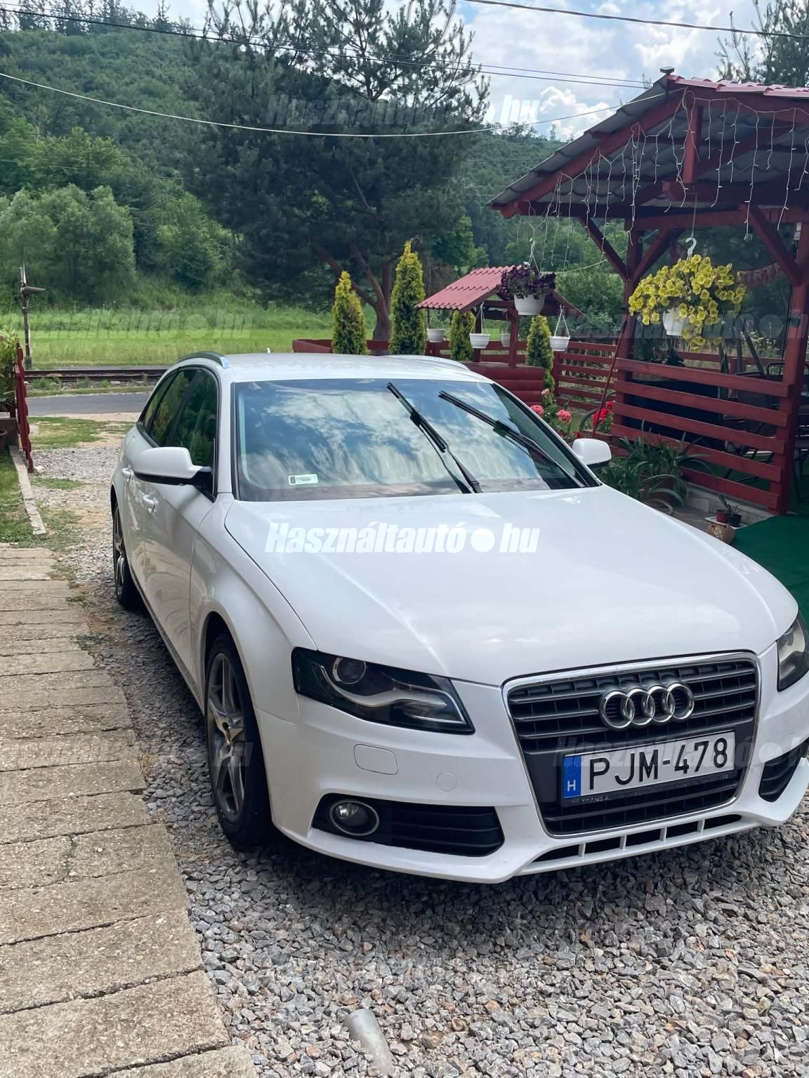 AUDI A4 2011/11 - 1