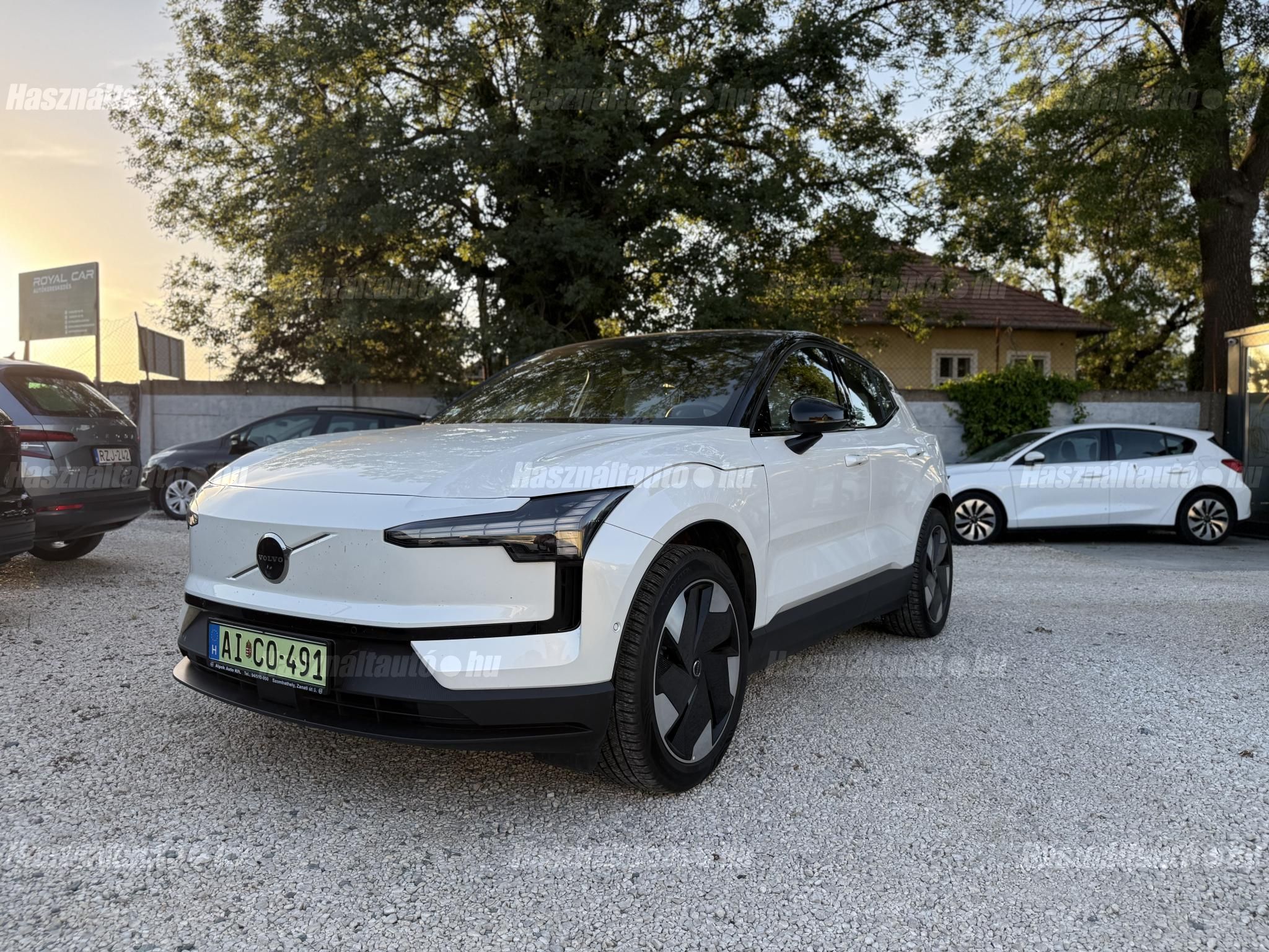 VOLVO EX30 2024/6 - 1
