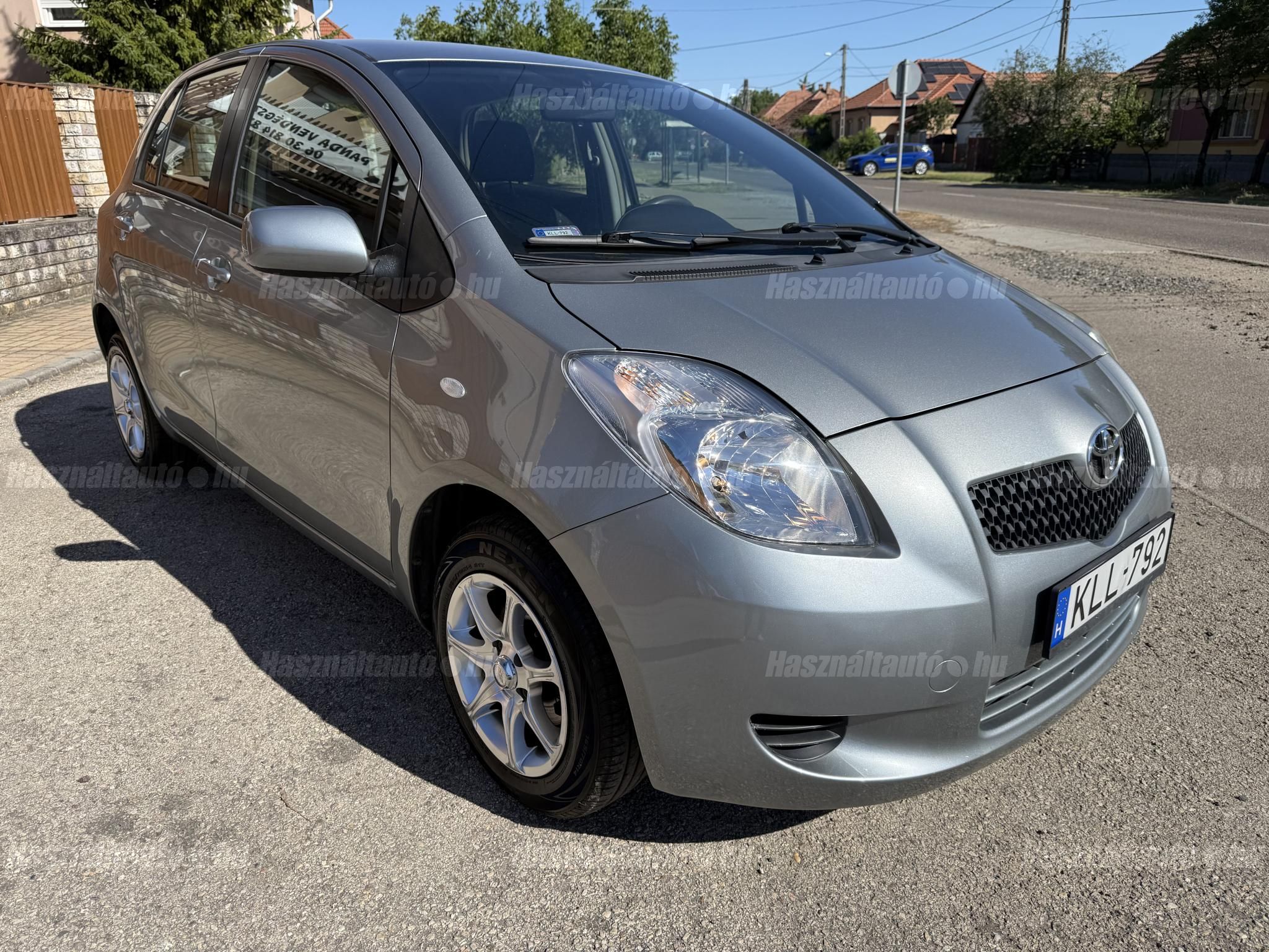 TOYOTA YARIS 2006/12 - 1