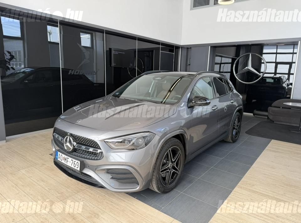 MERCEDES-BENZ GLA 200 2025 - 1