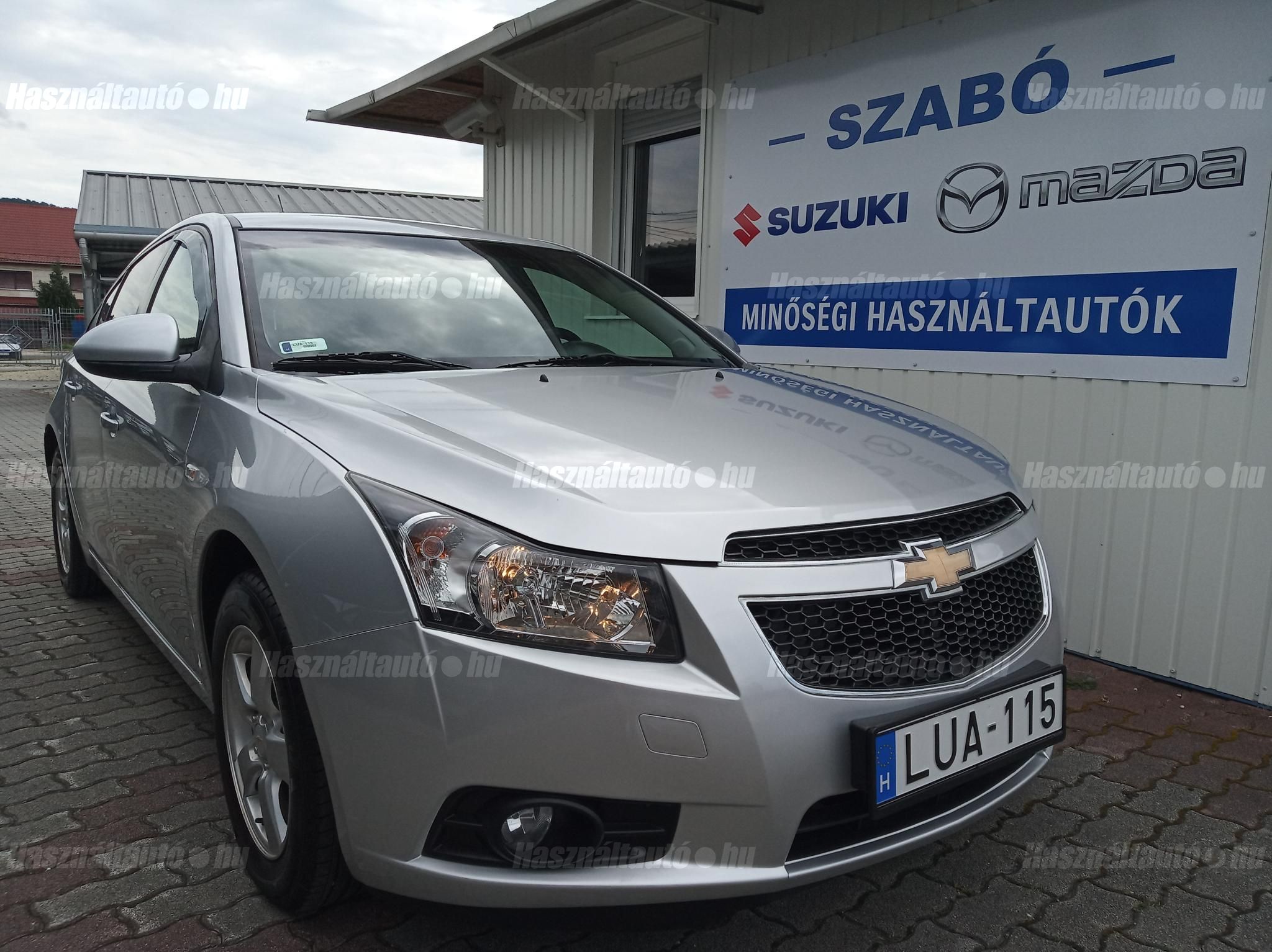 CHEVROLET CRUZE 2010/11 - 1