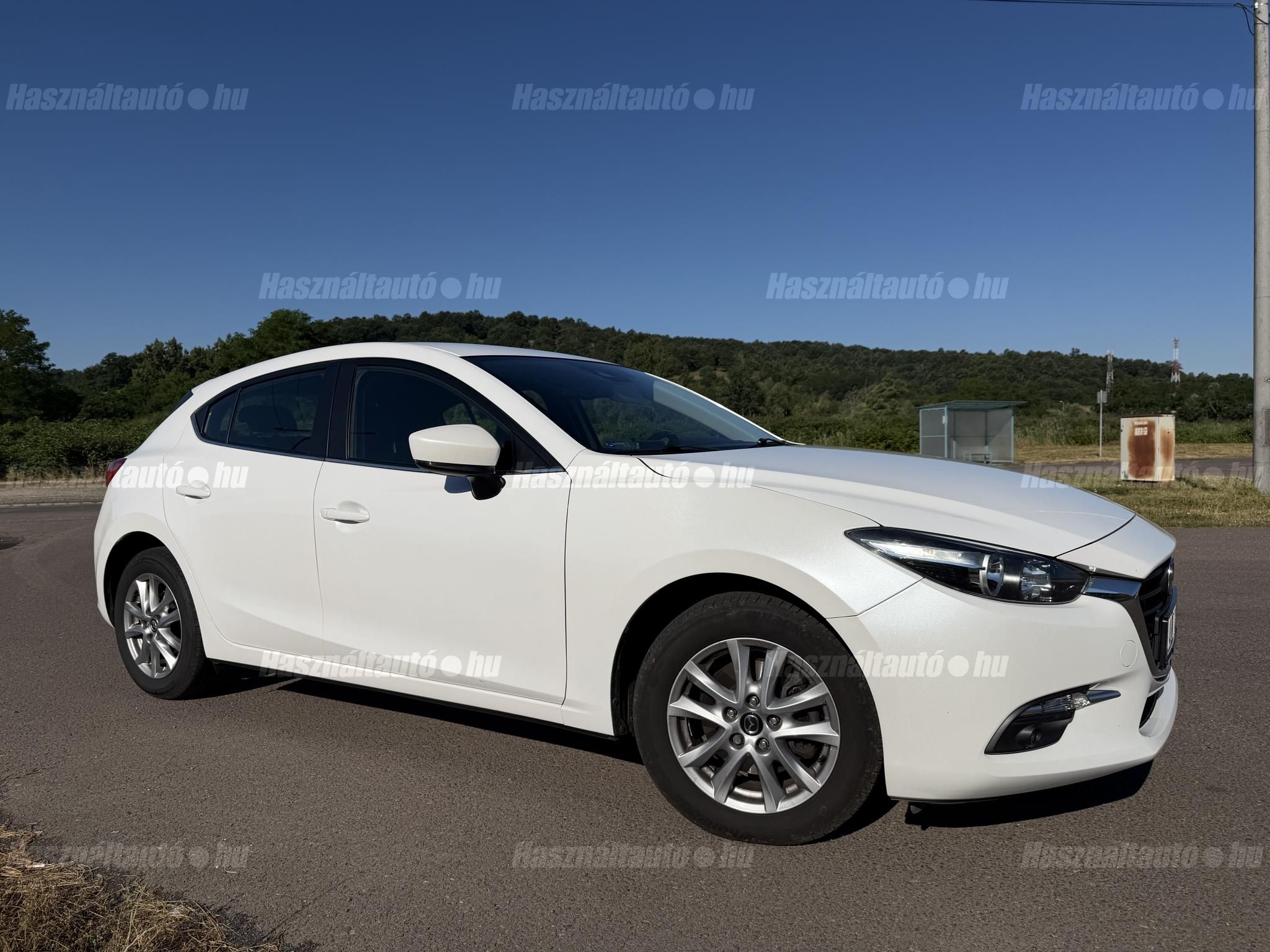 MAZDA 3 2018/4 - 1
