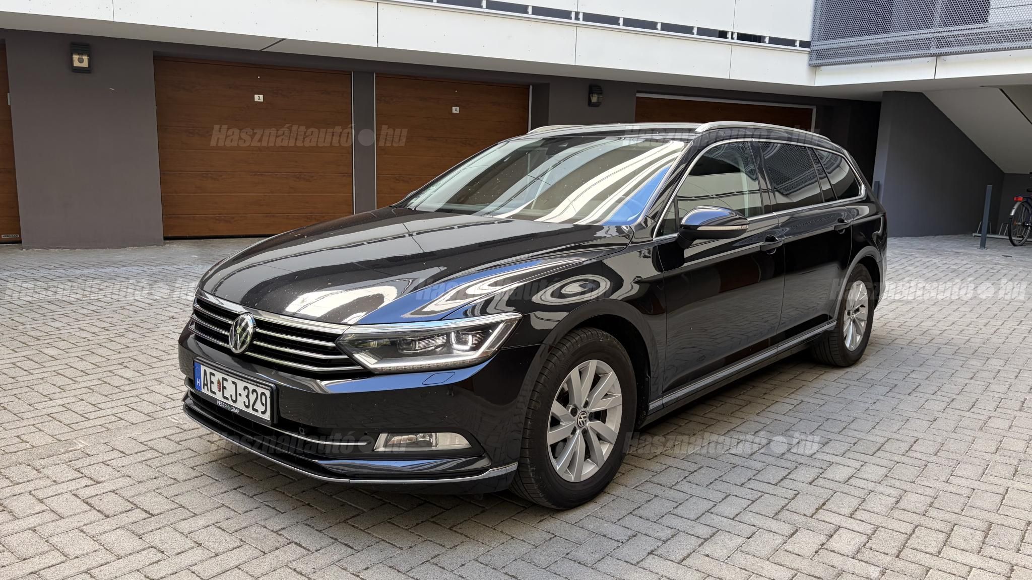 VOLKSWAGEN PASSAT 2018/2 - 1