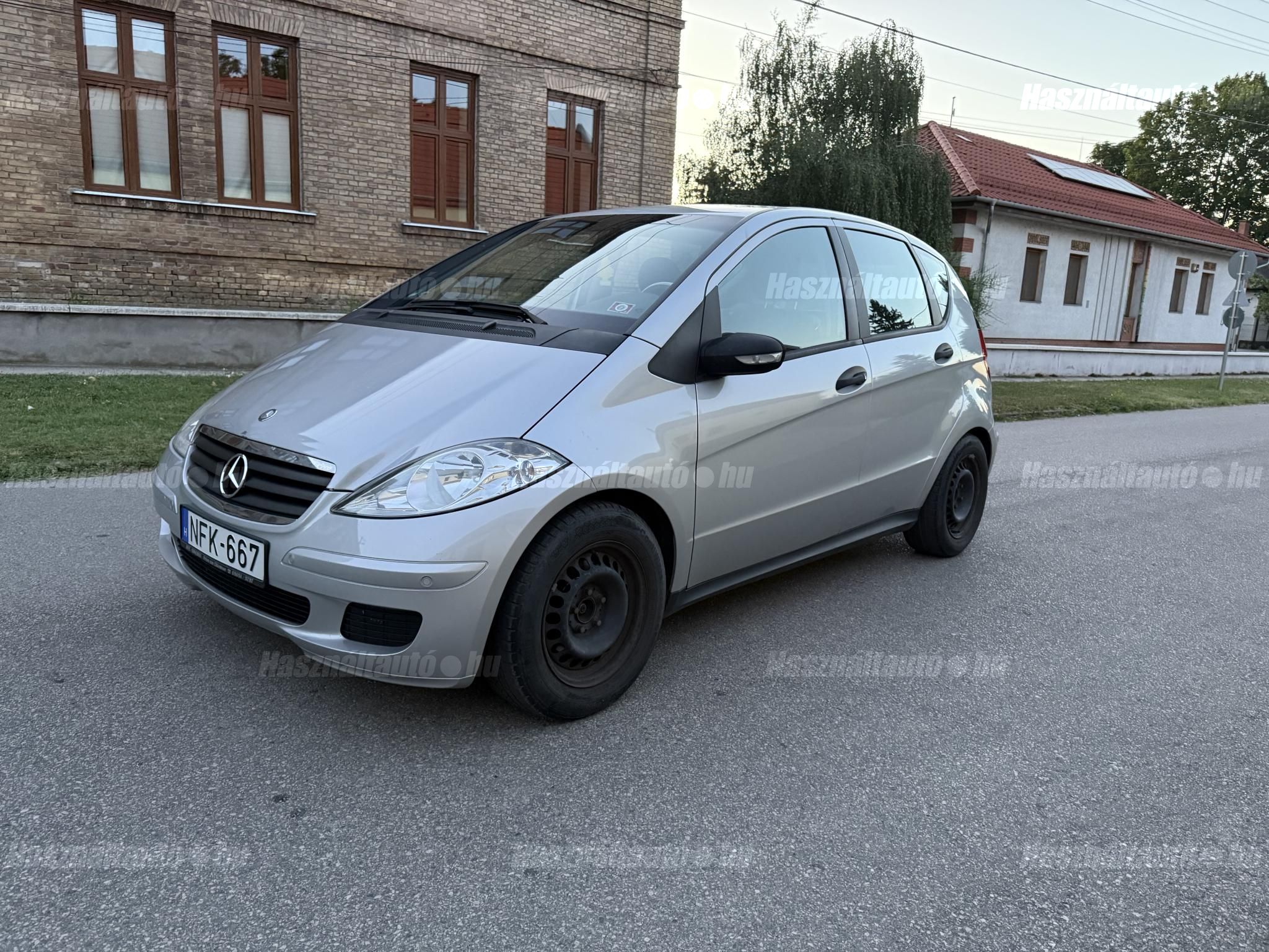 MERCEDES-BENZ A 180 2007/2 - 1