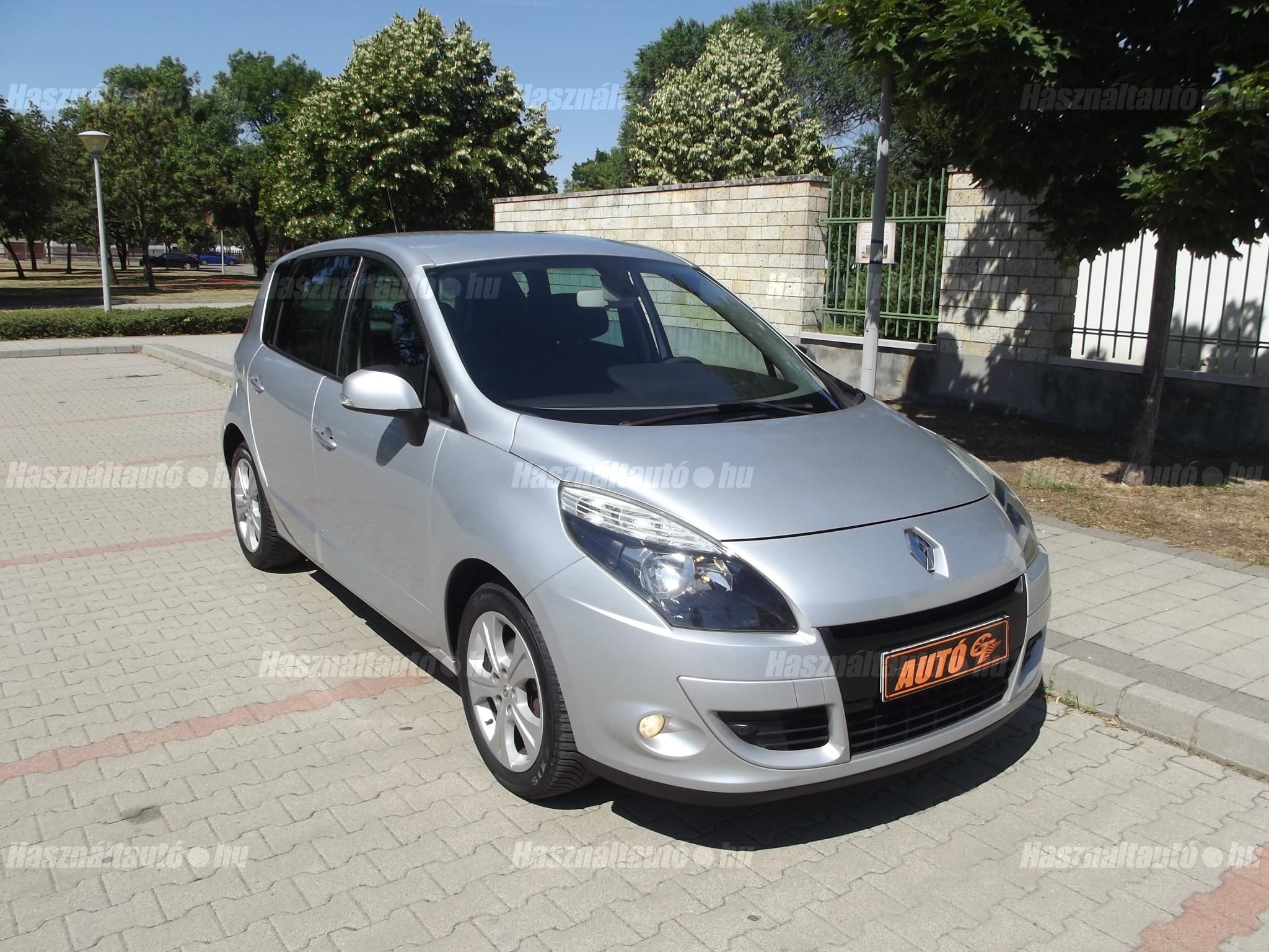 RENAULT SCENIC 2010/5 - 1