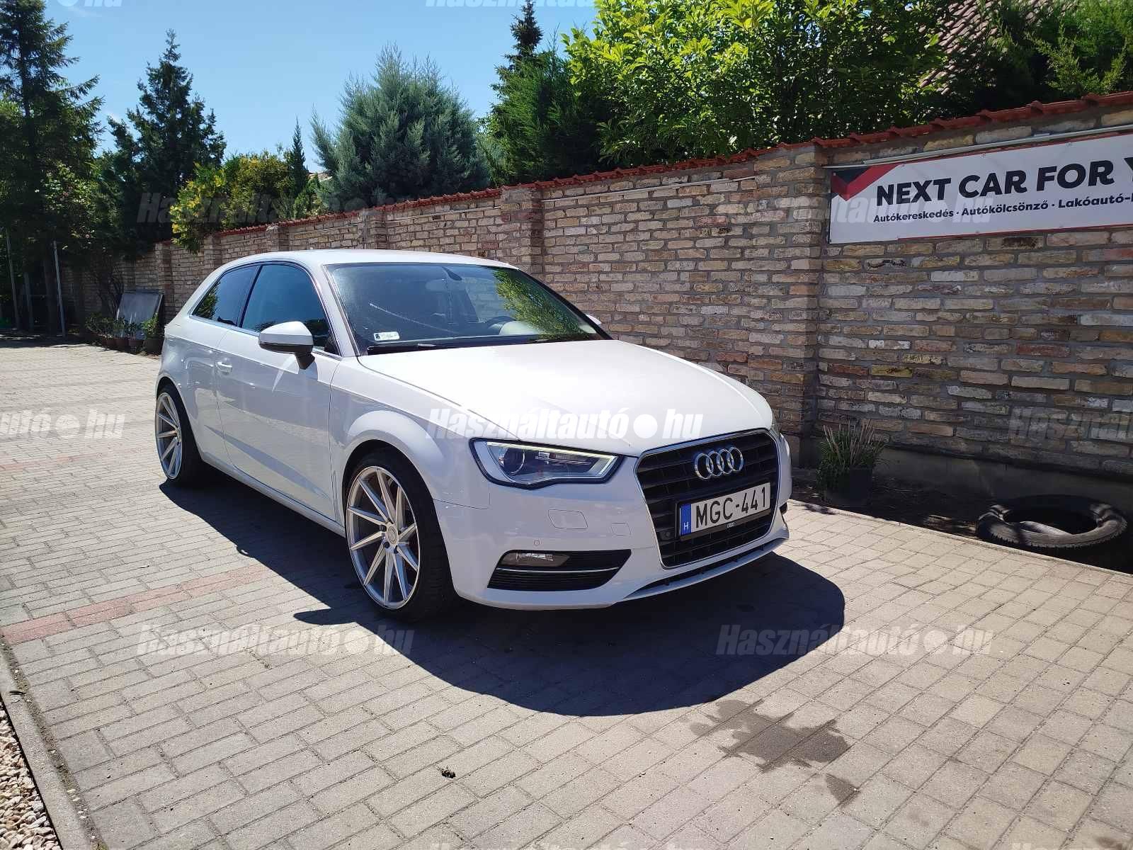 AUDI A3 2012/9 - 1