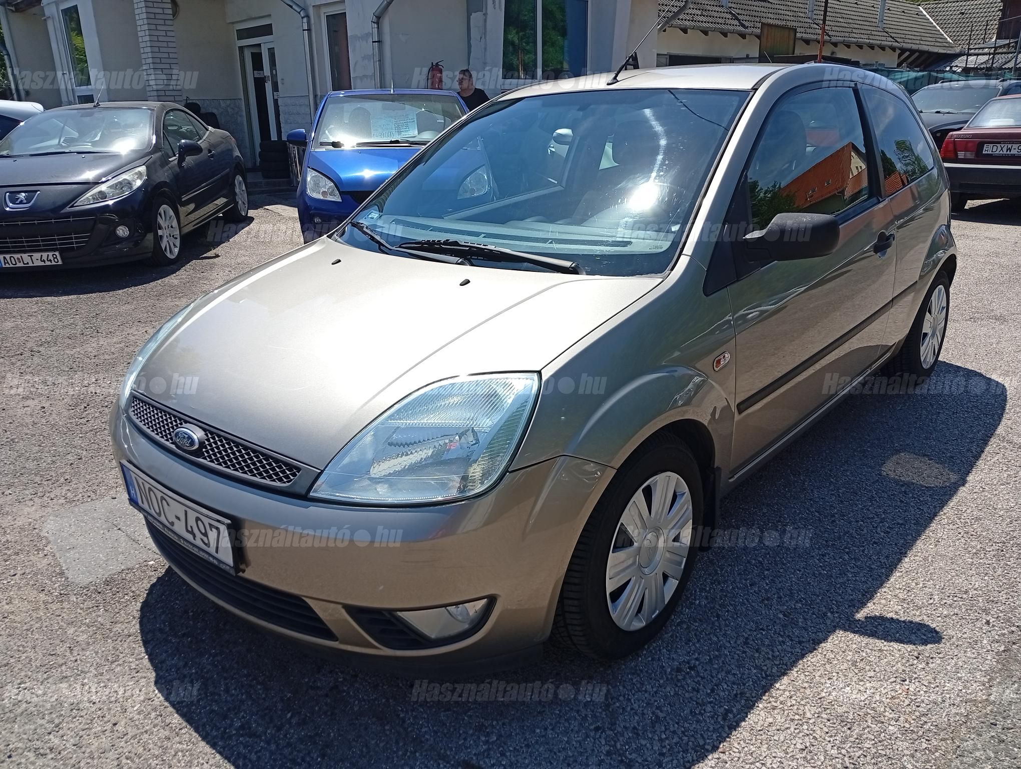 FORD FIESTA 2004/4 - 1