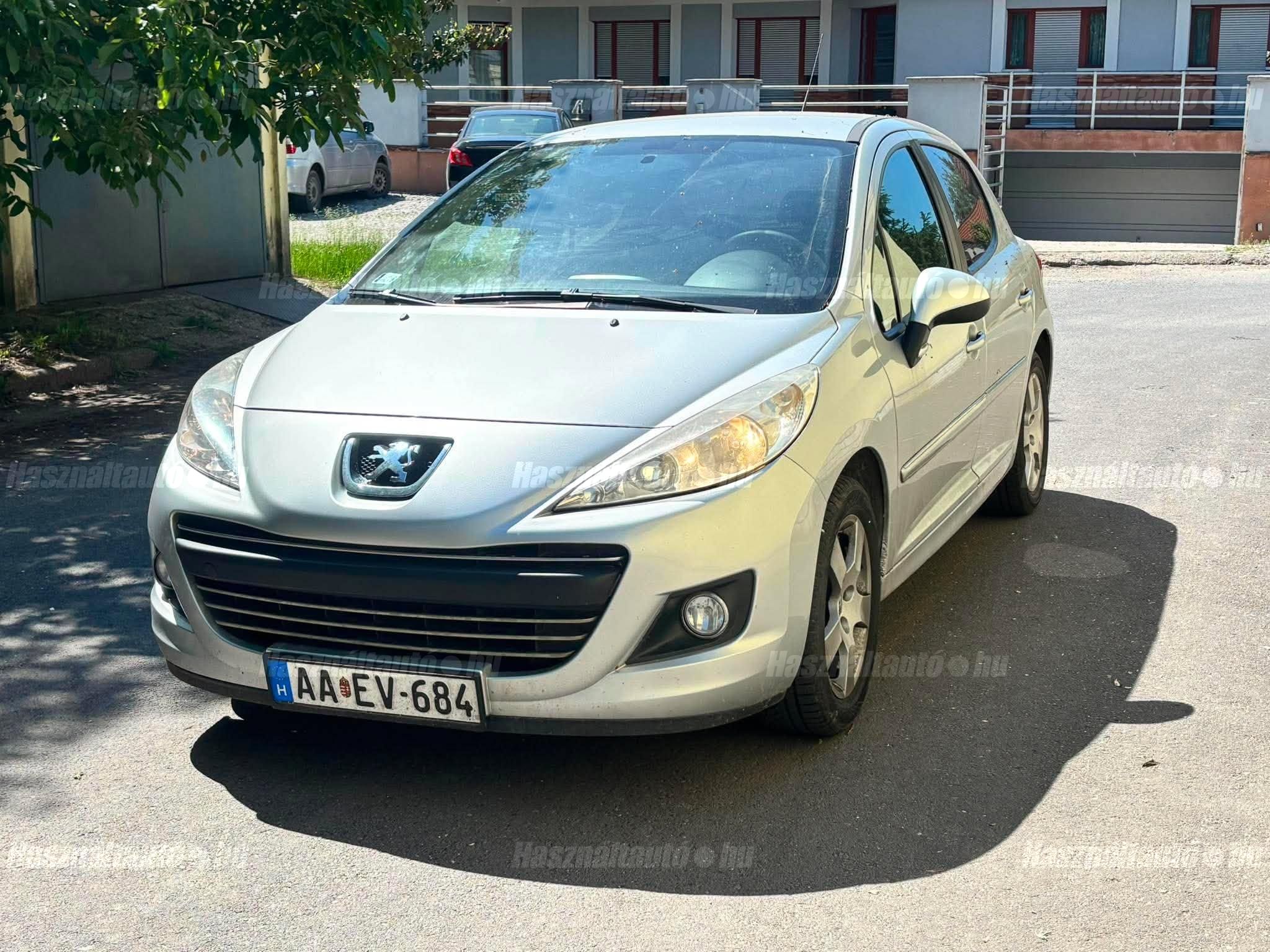PEUGEOT 207 2010 - 1