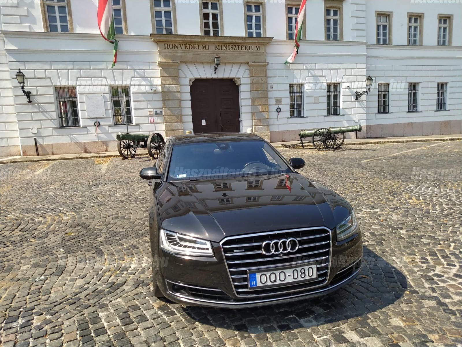 AUDI A8 2015 - 1