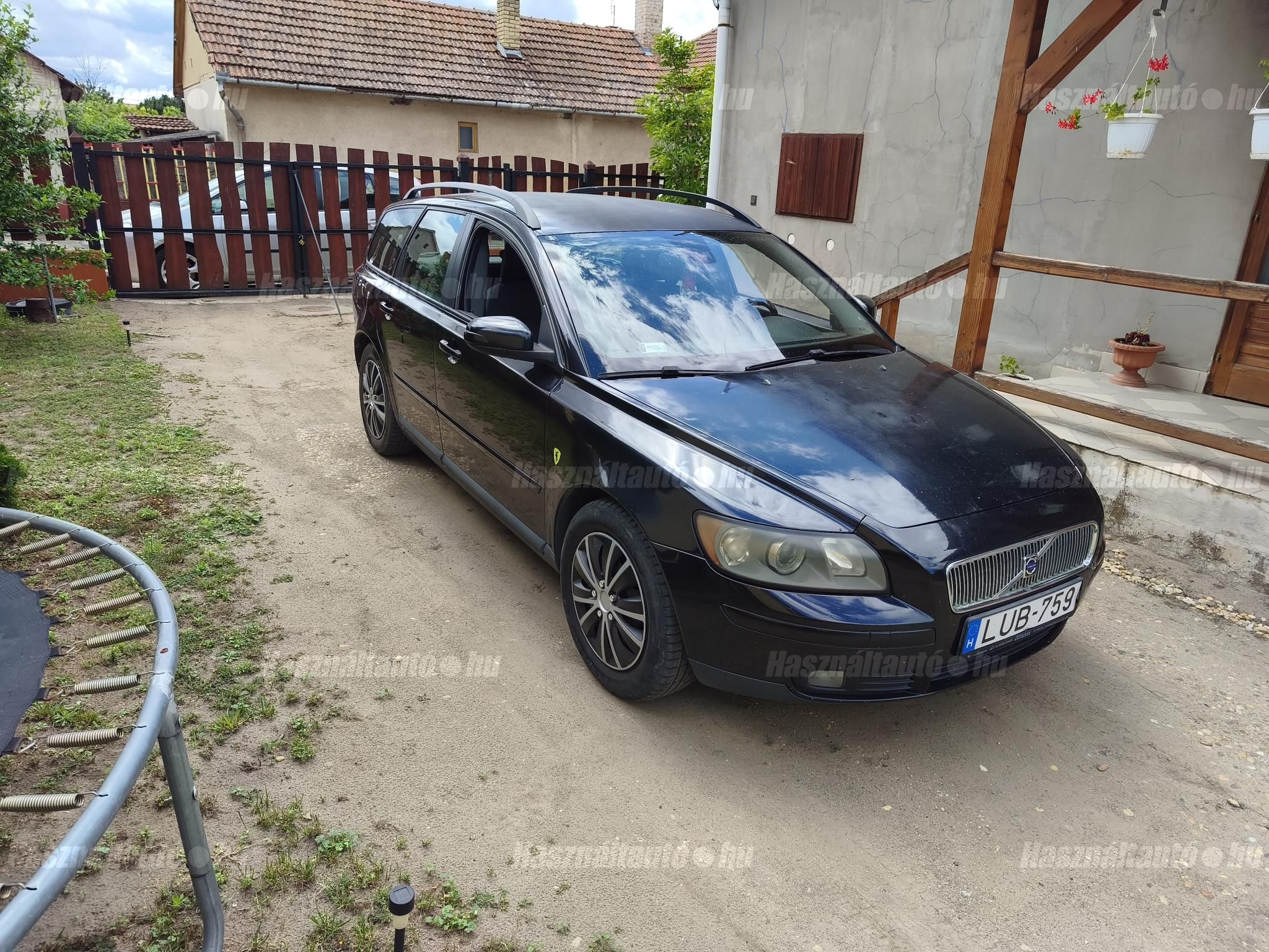 VOLVO V50 2006/6 - 1