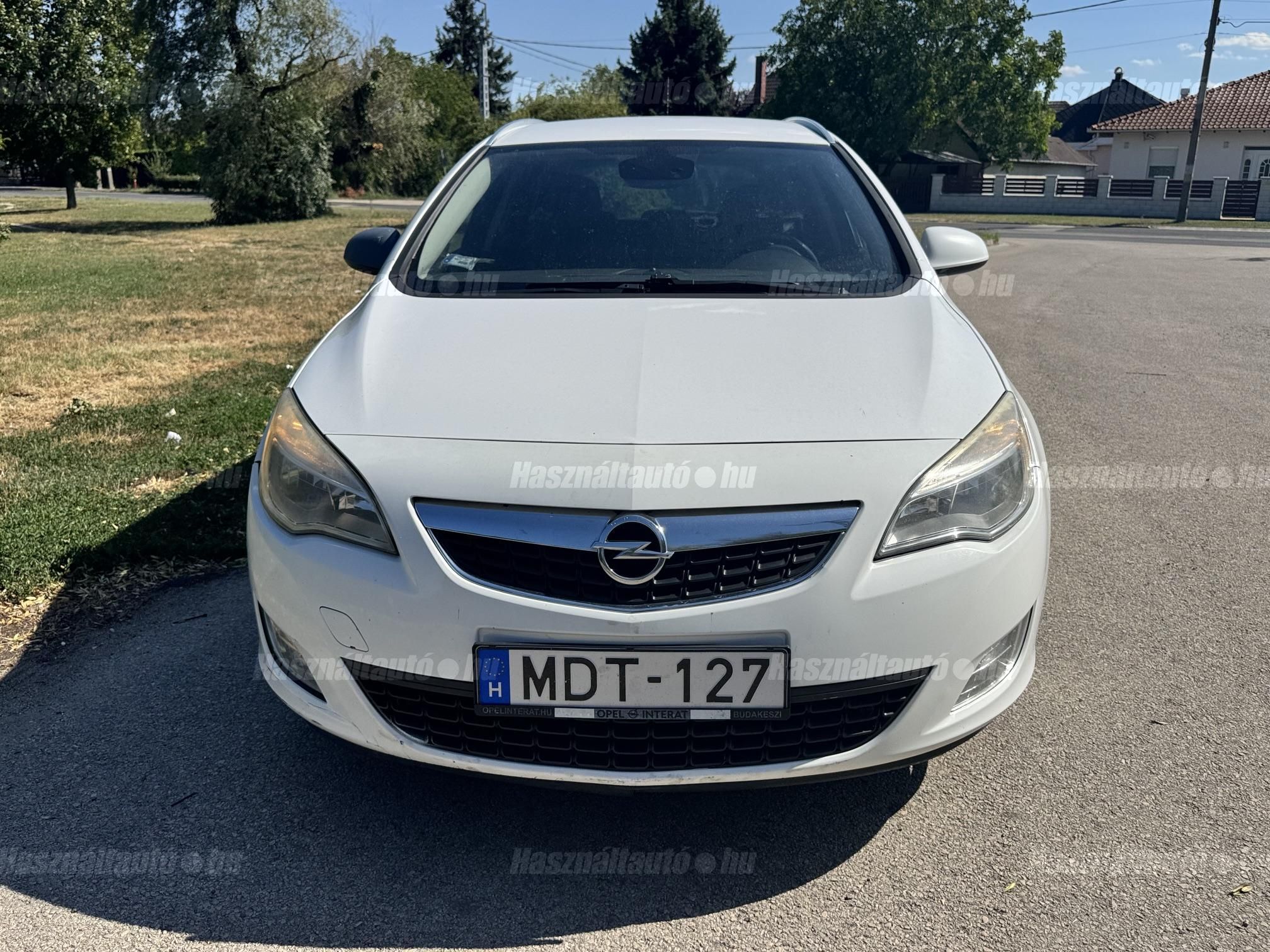 OPEL ASTRA J 2012/6 - 1