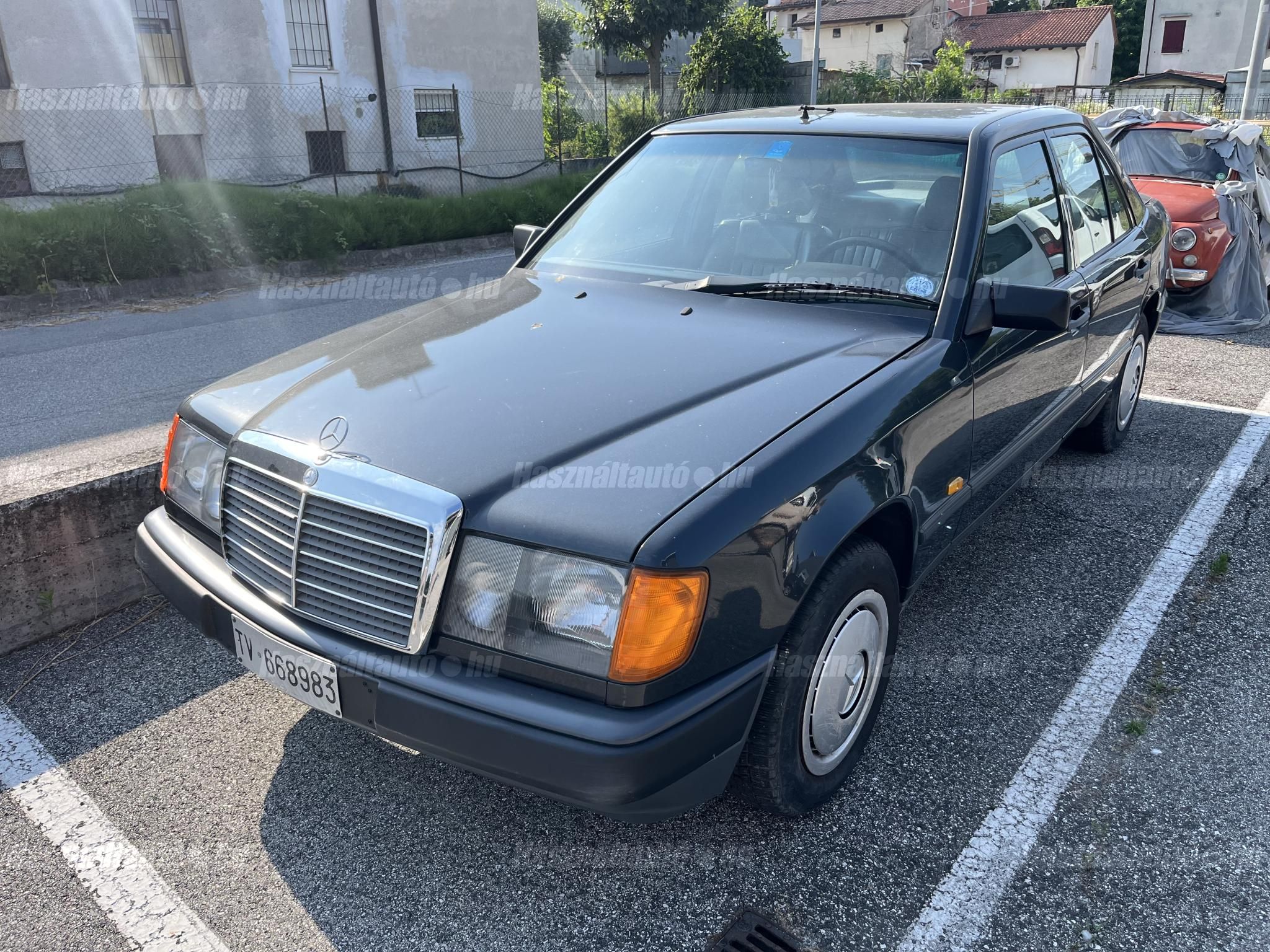 MERCEDES-BENZ W 124 1986/6 - 1