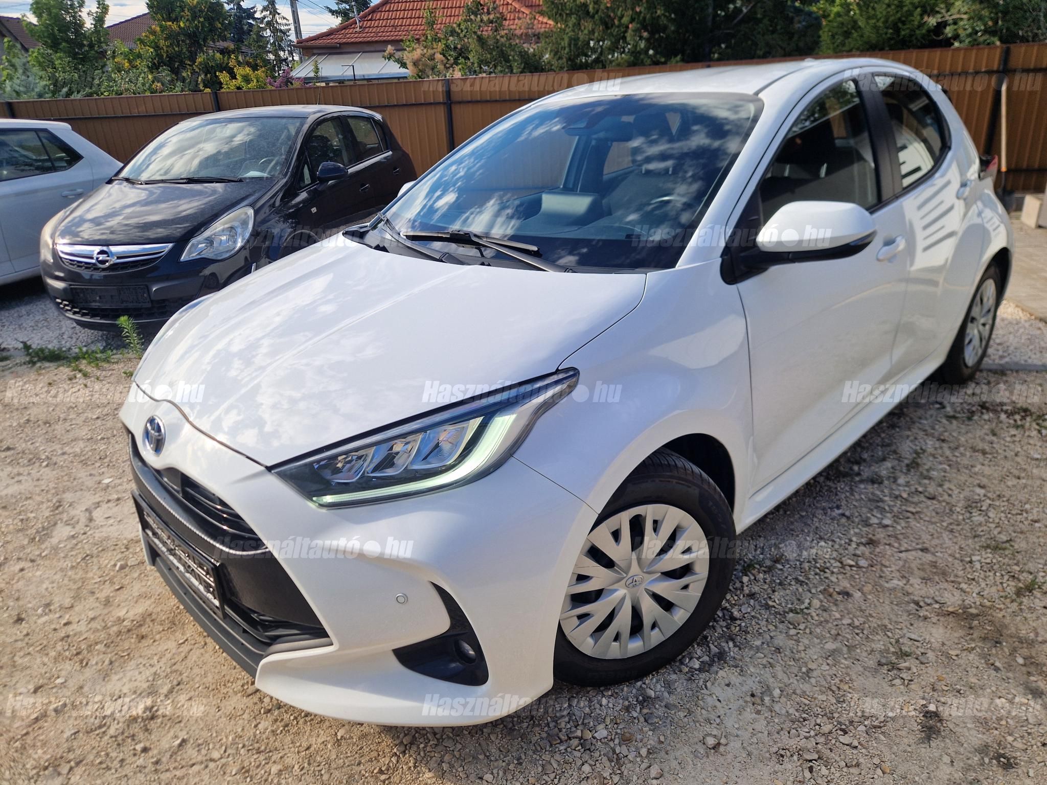 TOYOTA YARIS 2022/6 - 1