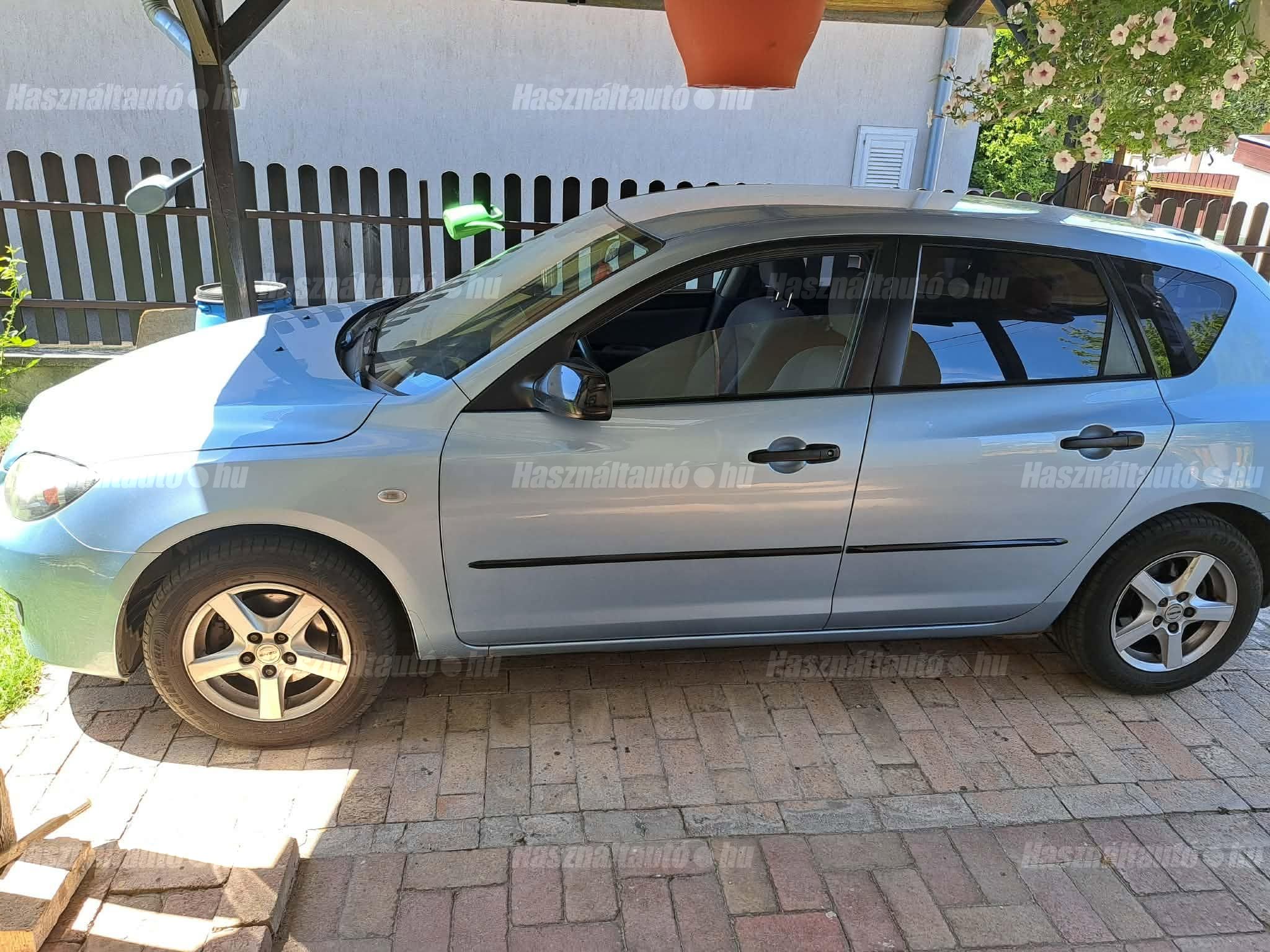 MAZDA 3 2006/12 - 1