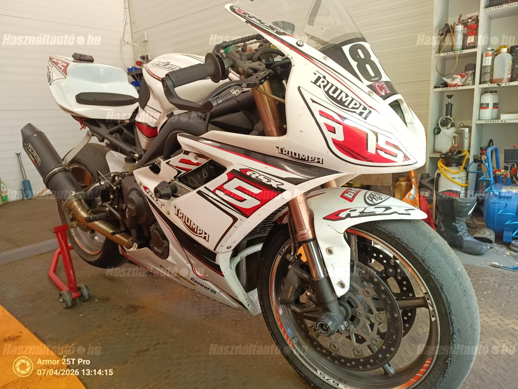 TRIUMPH DAYTONA 675 2009/5 - 1
