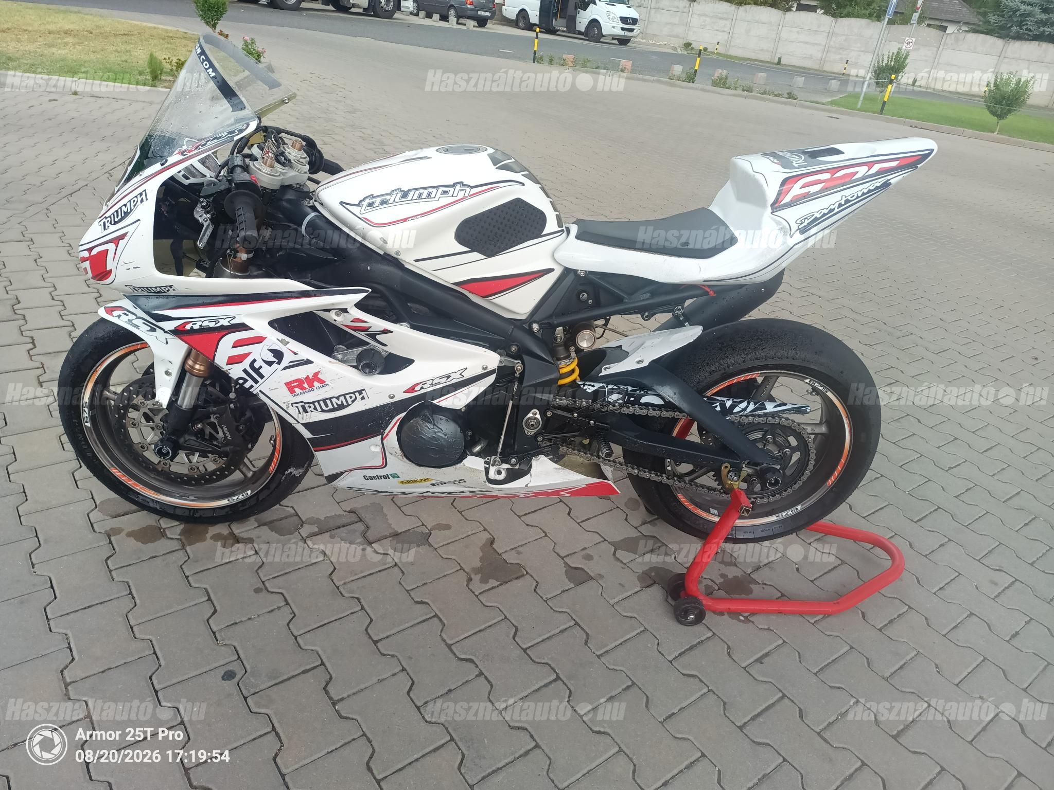 TRIUMPH DAYTONA 675 2009/5 - 1